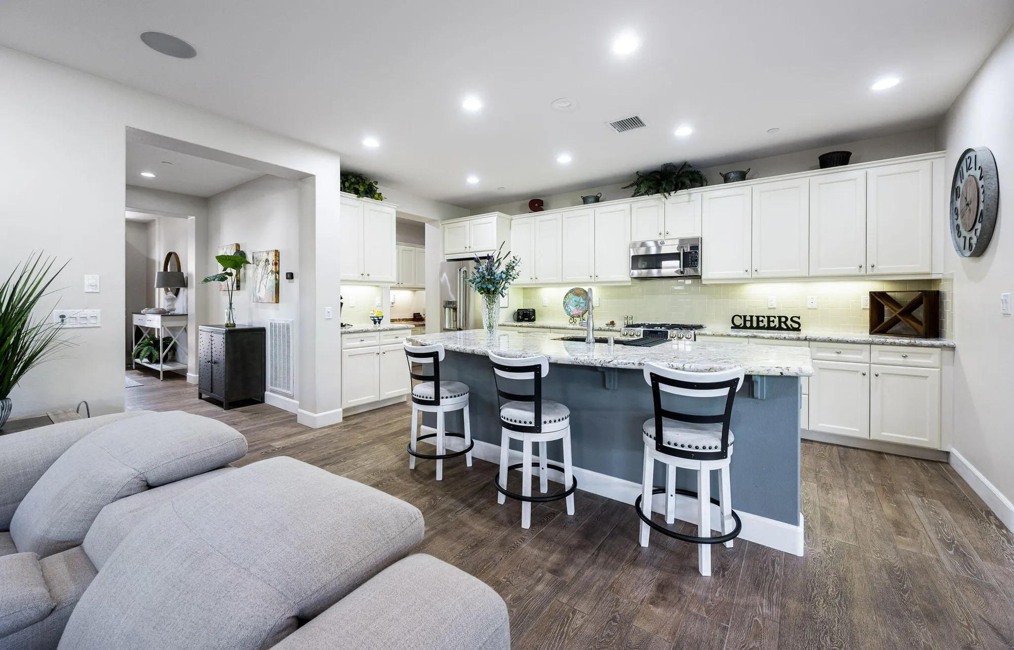 Property Slideshow image 10 of 48 | 51287 longmeadow st, Indio, CA, 92201