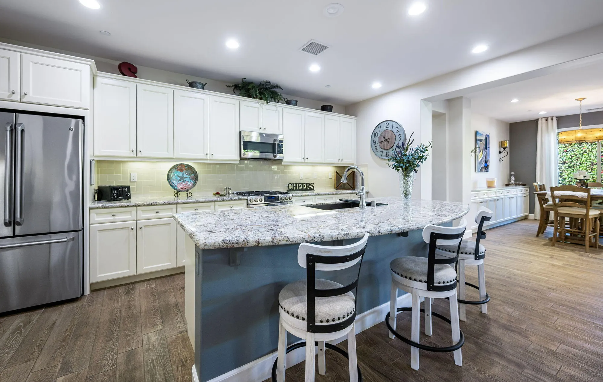 Property Slideshow image 11 of 48 | 51287 longmeadow st, Indio, CA, 92201