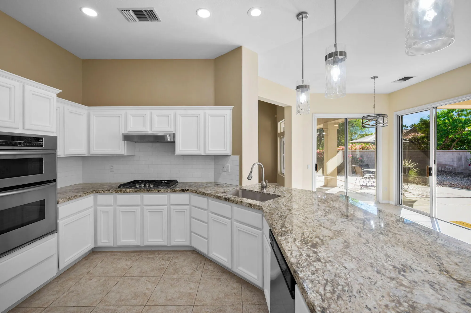 Property Slideshow image 17 of 48 | 78147 hunter point rd, Palm Desert, CA, 92211