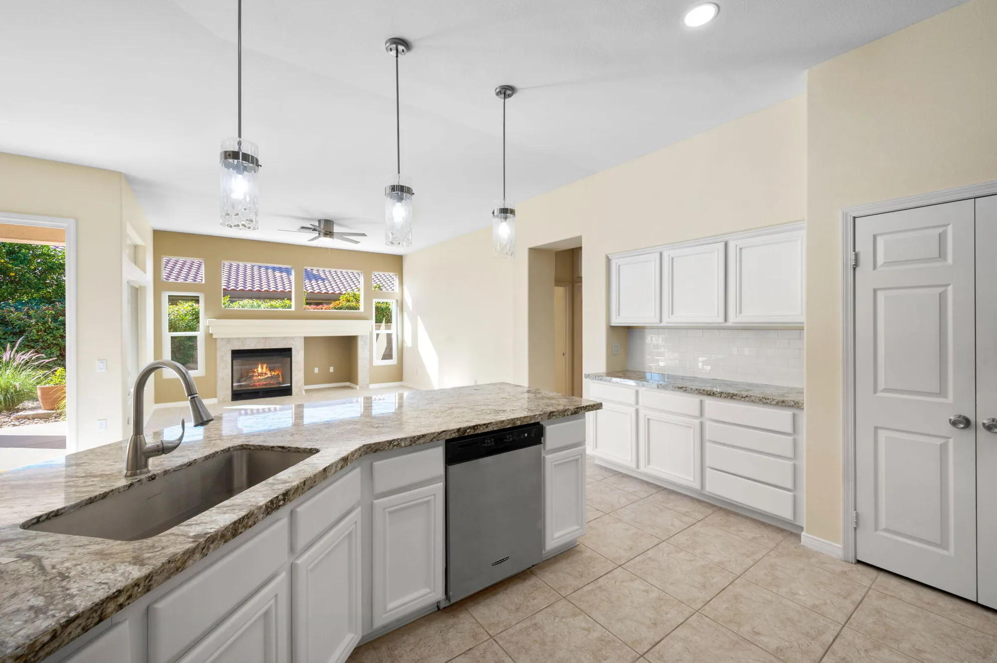 Property Slideshow image 18 of 48 | 78147 hunter point rd, Palm Desert, CA, 92211
