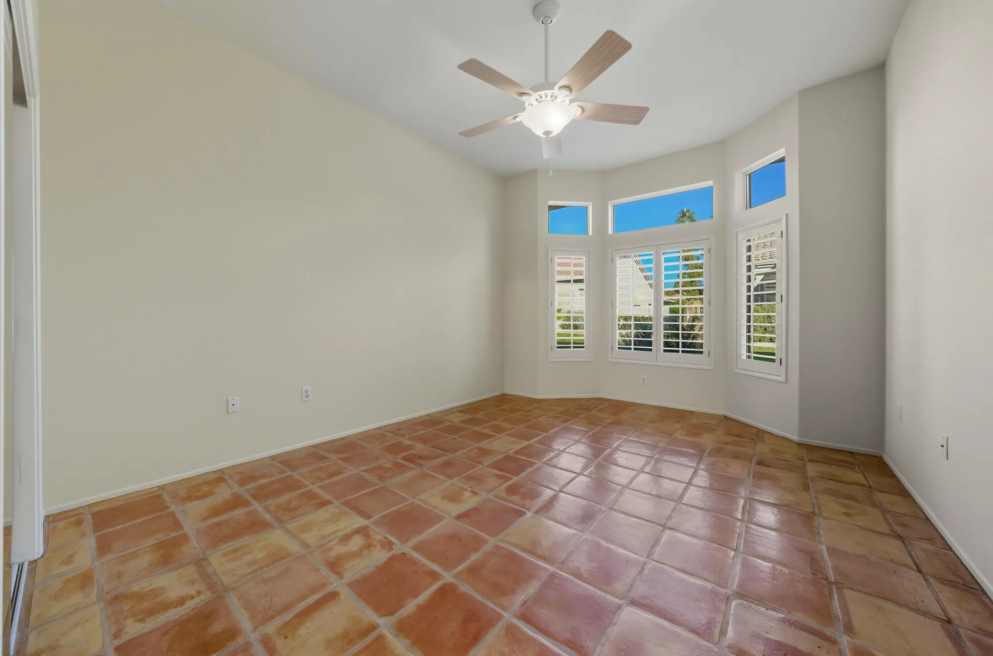 Property Slideshow image 21 of 29 | 78428 desert willow dr, Palm Desert, CA, 92211