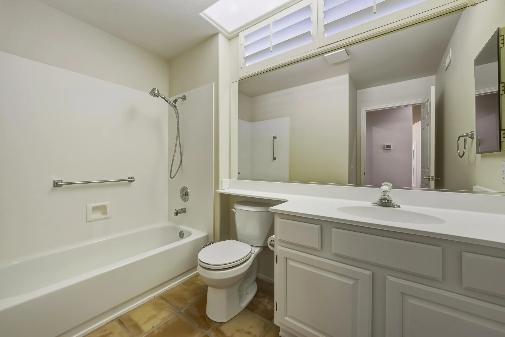 Property Slideshow image 25 of 29 | 78428 desert willow dr, Palm Desert, CA, 92211