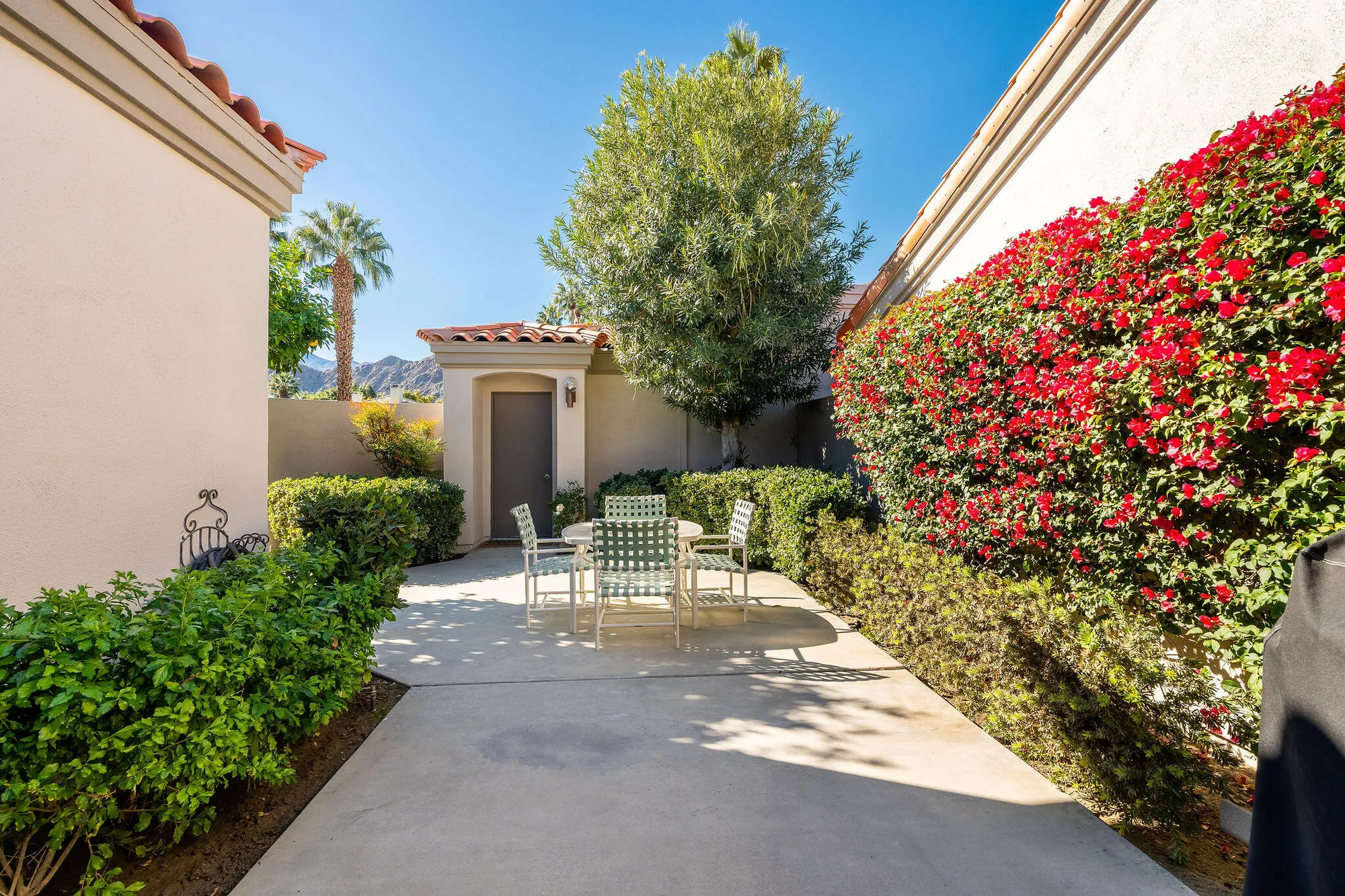 Property Slideshow image 5 of 42 | 54396 shoal crk, La Quinta, CA, 92253