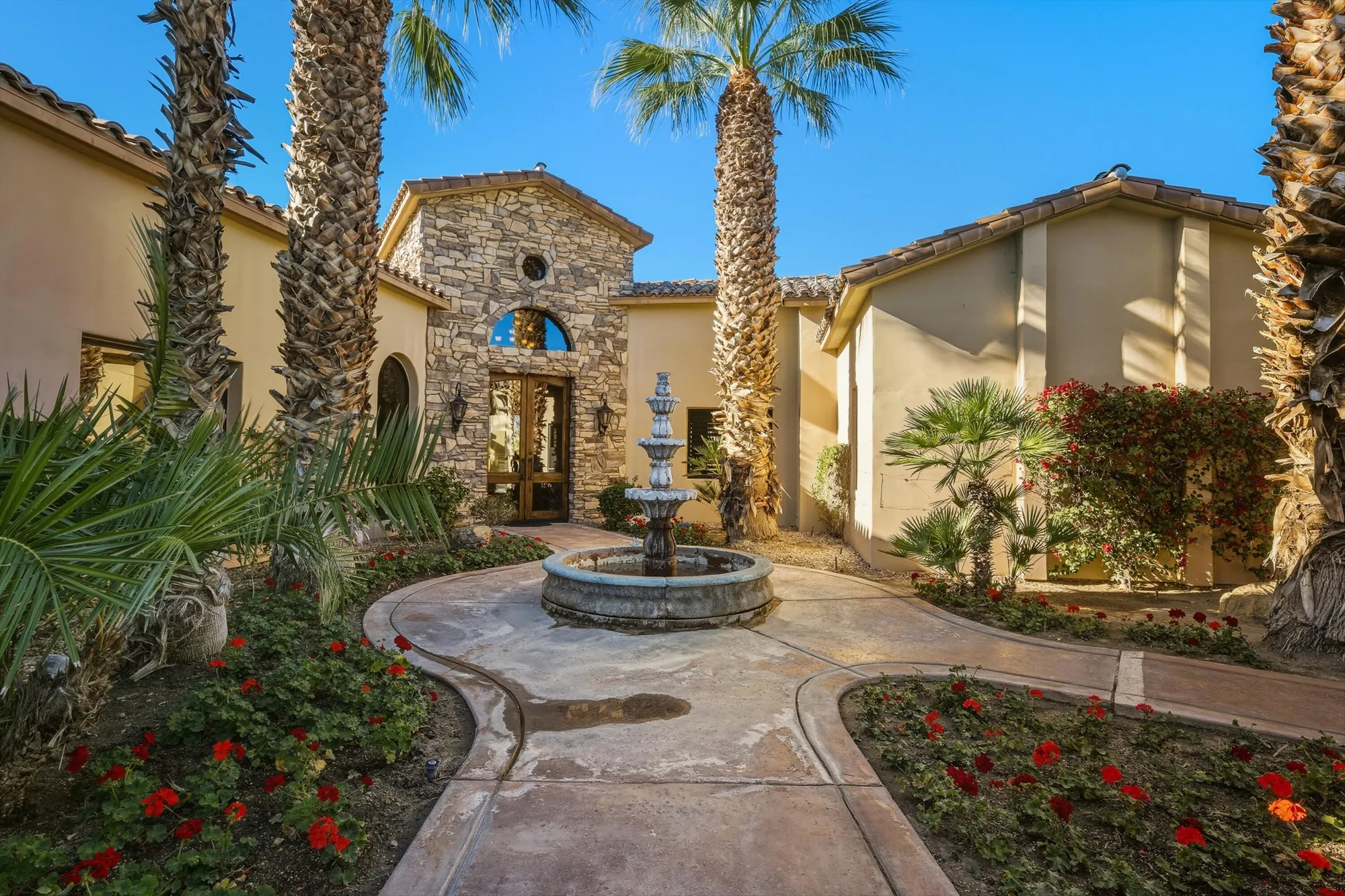 Property Slideshow image 8 of 48 | 57785 black diamond, La Quinta, CA, 92253
