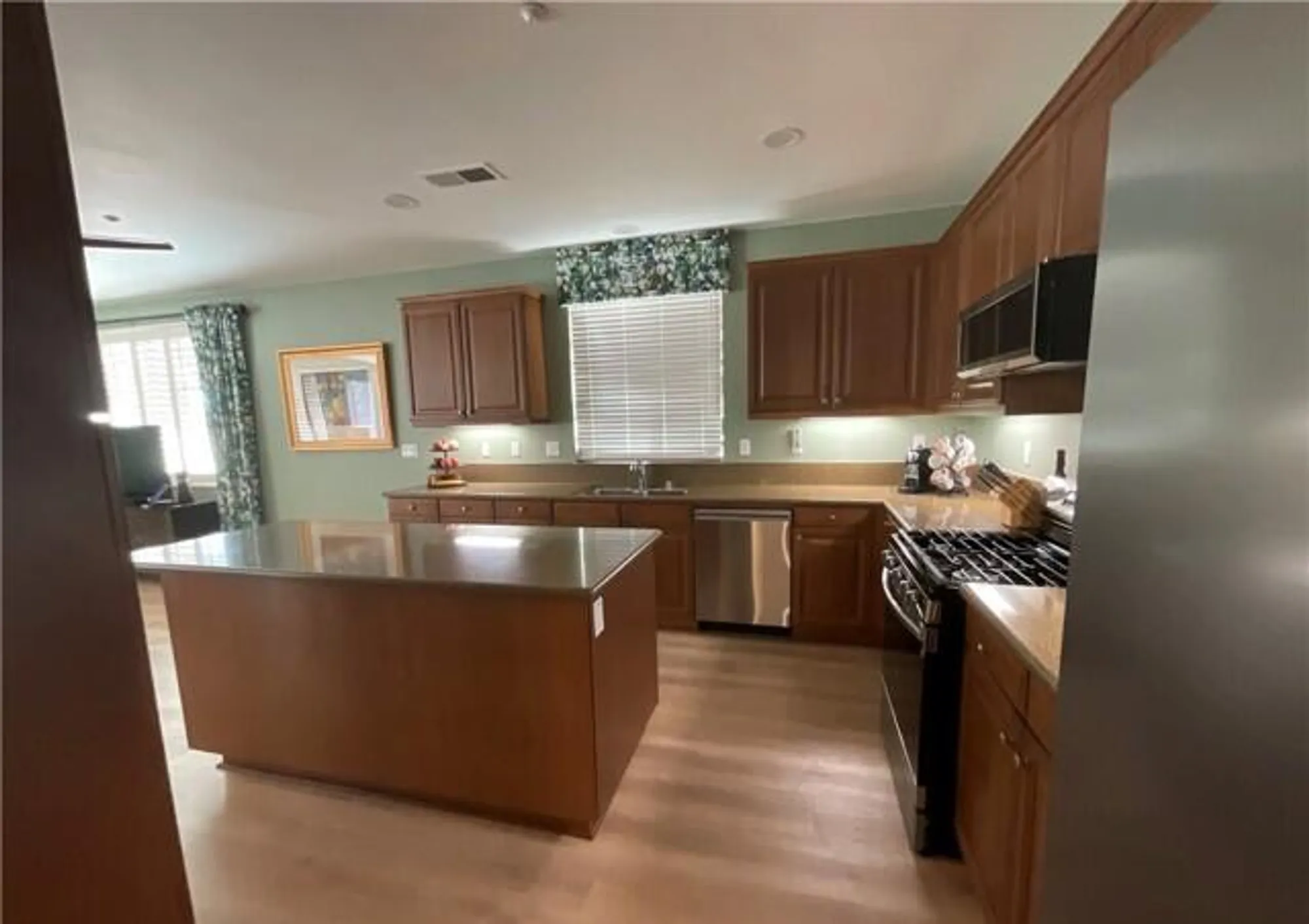 Property Slideshow image 12 of 39 | 2298 savanna way, Palm Springs, CA, 92262