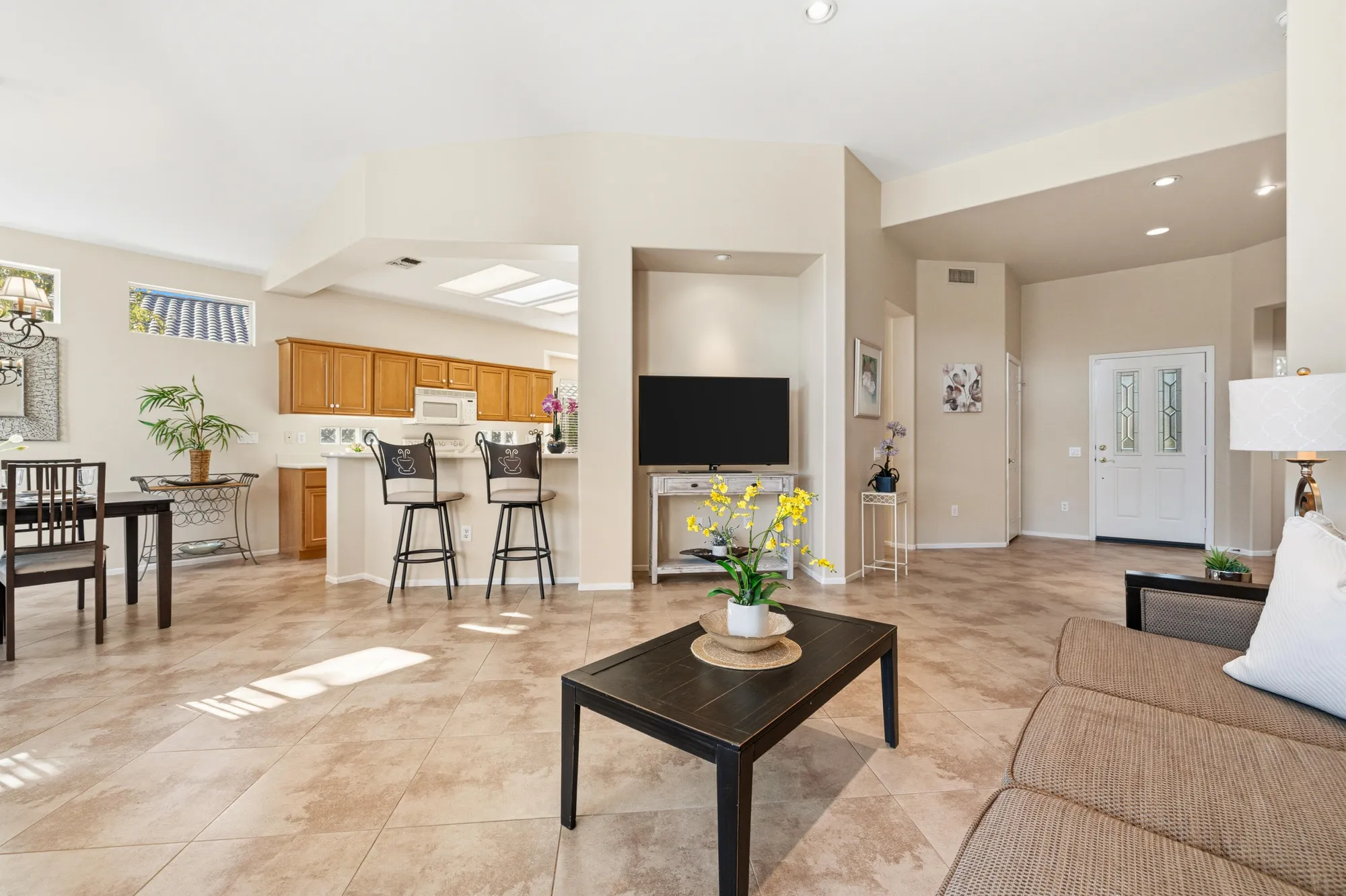 Property Slideshow image 11 of 39 | 38650 orangecrest rd, Palm Desert, CA, 92211