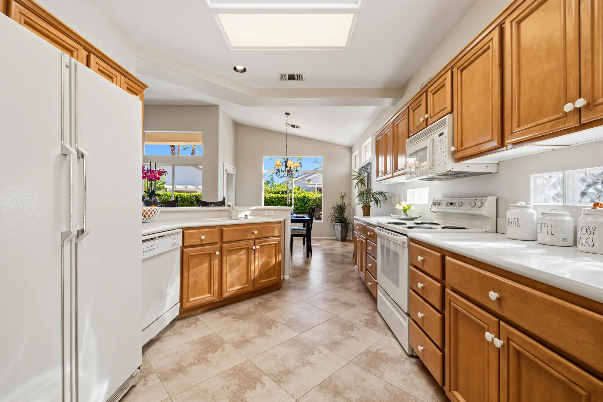 Property Slideshow image 14 of 39 | 38650 orangecrest rd, Palm Desert, CA, 92211