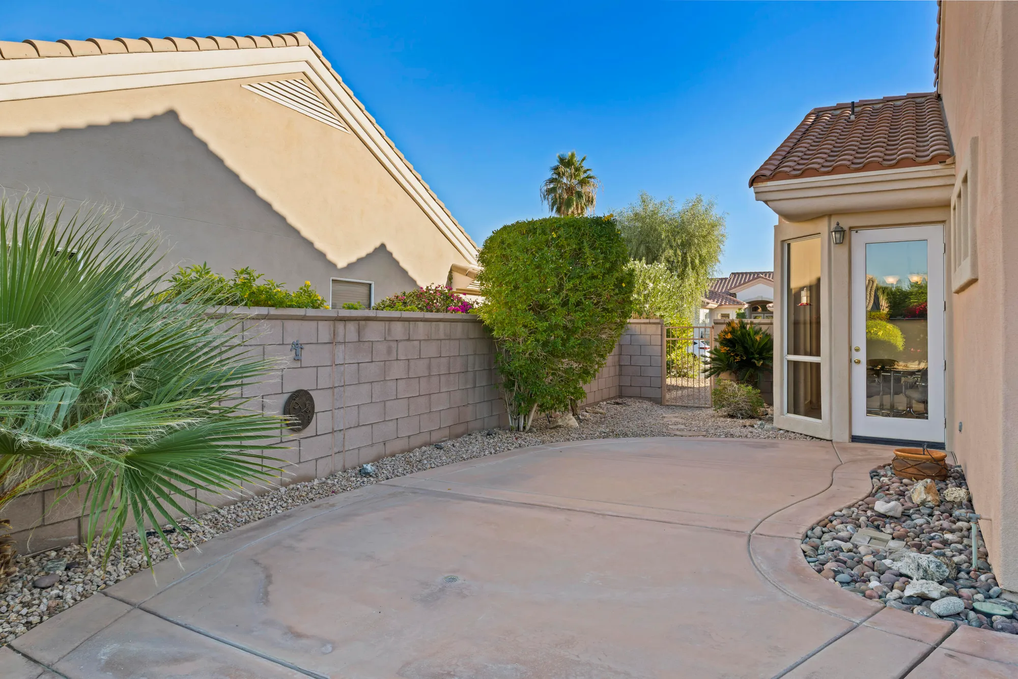 Property Slideshow image 31 of 34 | 78288 allegro dr, Palm Desert, CA, 92211
