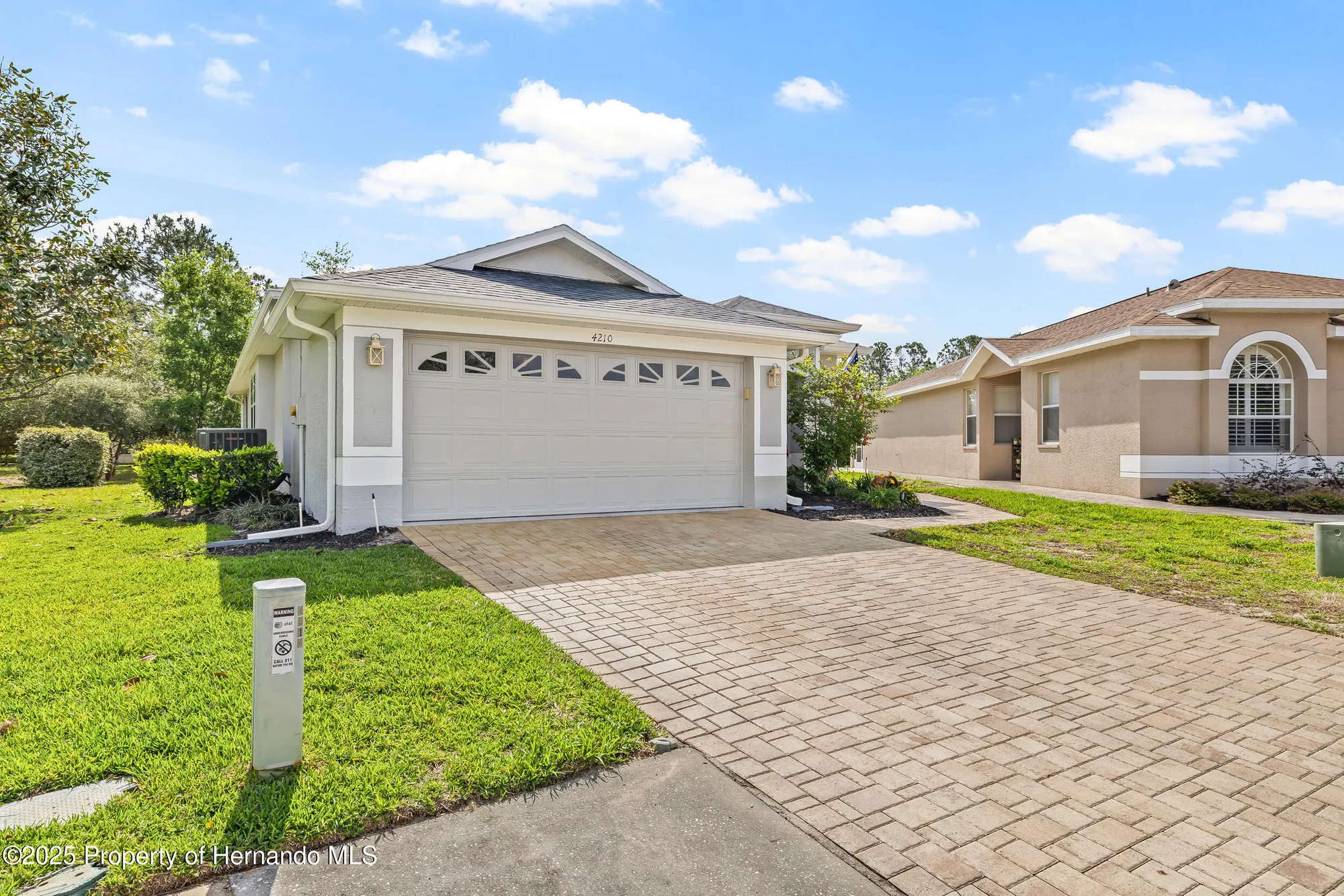 Property Slideshow image 2 of 49 | 4210 silver berry ct, Spring Hill, FL, 34609