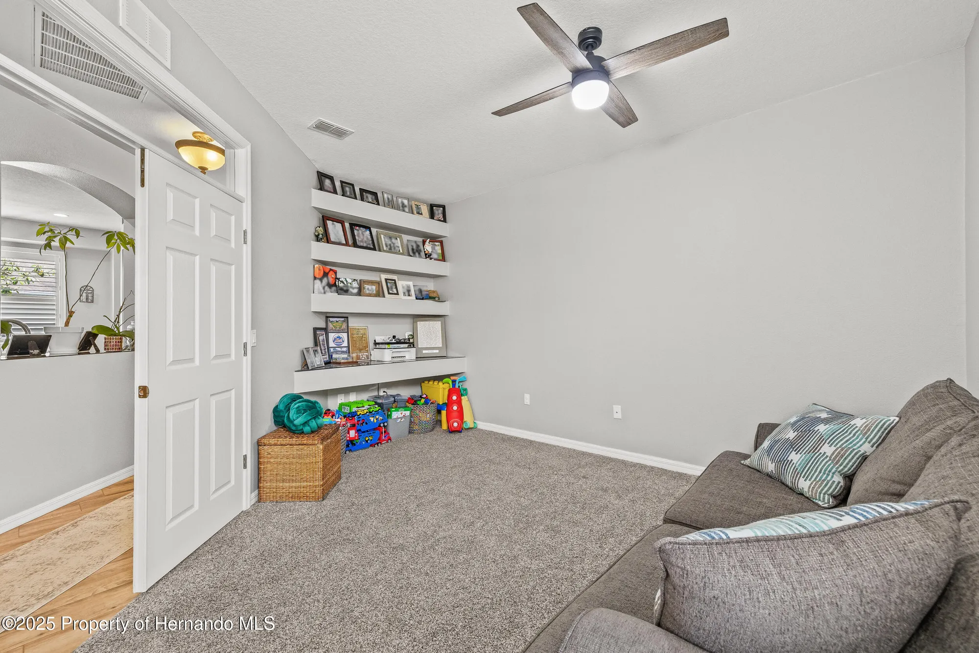 Property Slideshow image 32 of 49 | 4210 silver berry ct, Spring Hill, FL, 34609