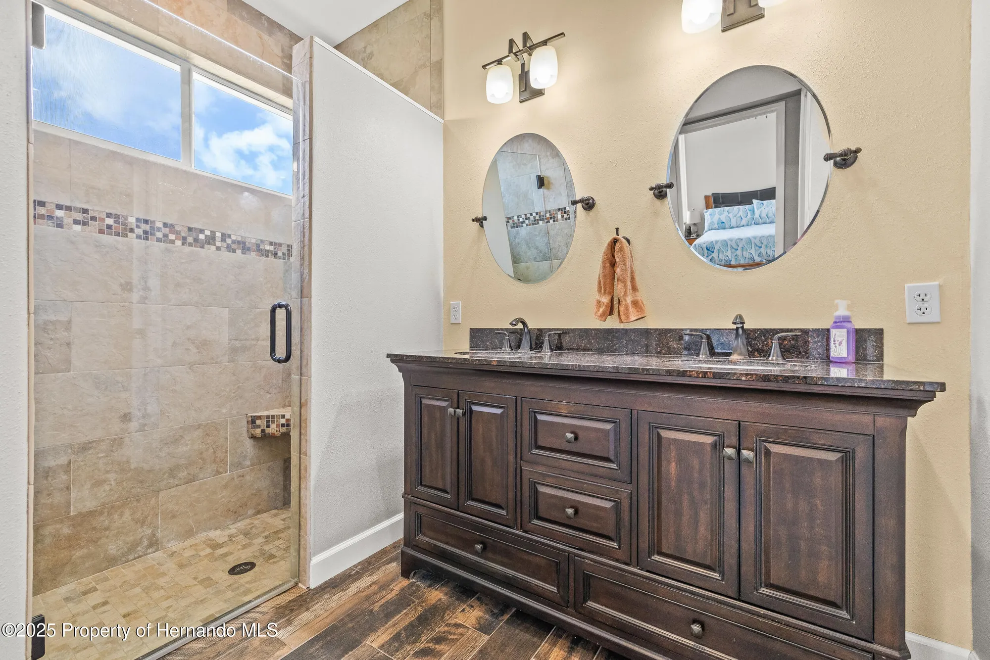 Property Slideshow image 25 of 49 | 4210 silver berry ct, Spring Hill, FL, 34609