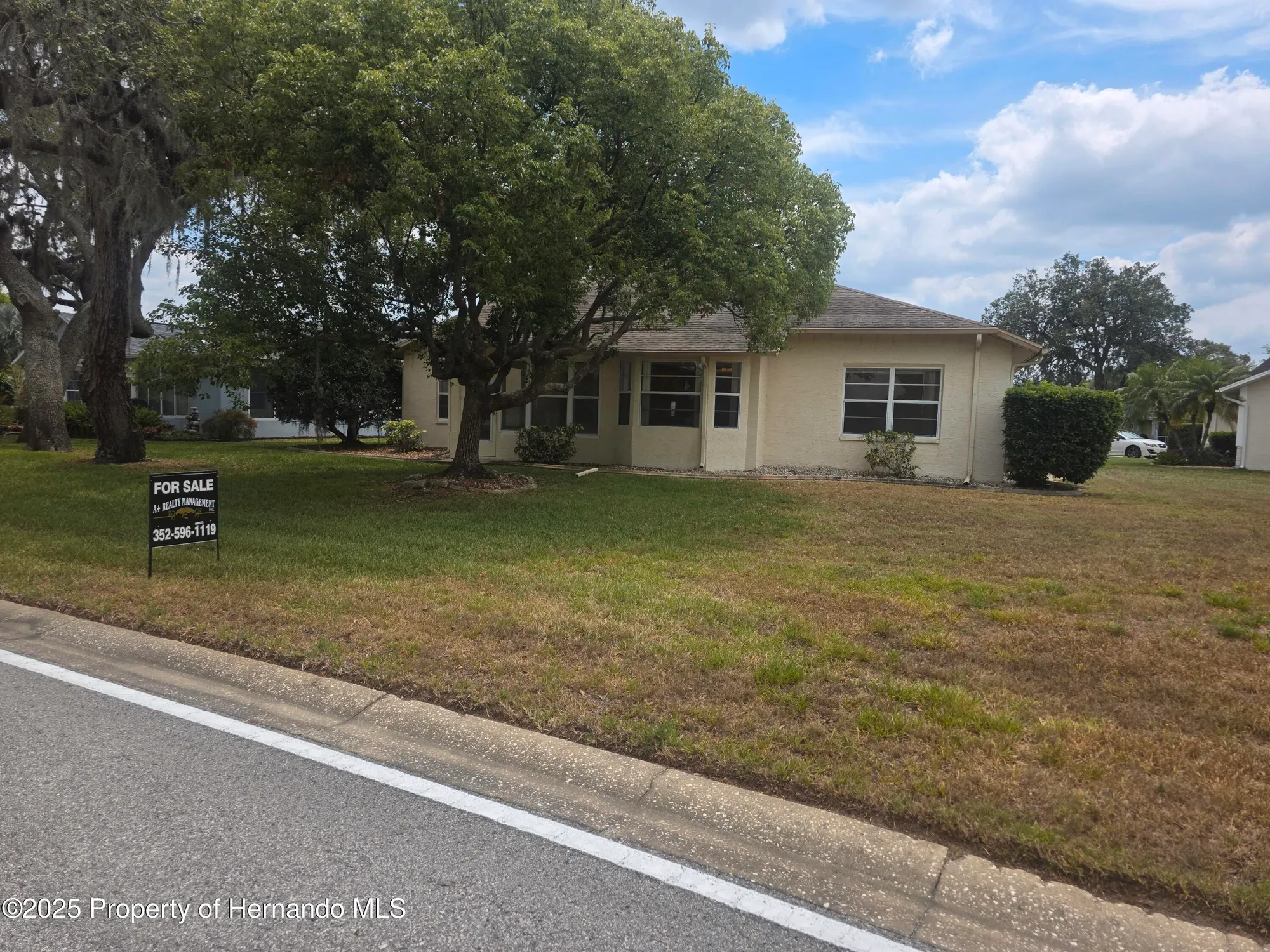 Property Slideshow image 33 of 46 | 9843 saint joseph ct, New Port Richey, FL, 34655