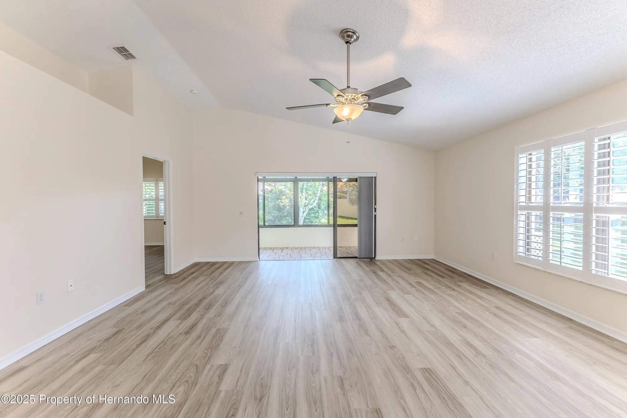 Property Slideshow image 18 of 39 | 1013 indigo run ct, Spring Hill, FL, 34609