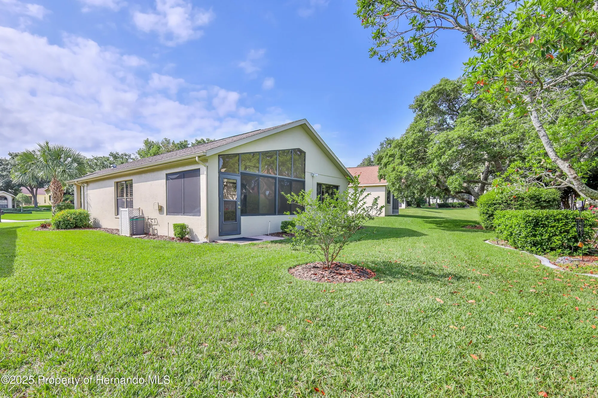 Property Slideshow image 33 of 39 | 1013 indigo run ct, Spring Hill, FL, 34609