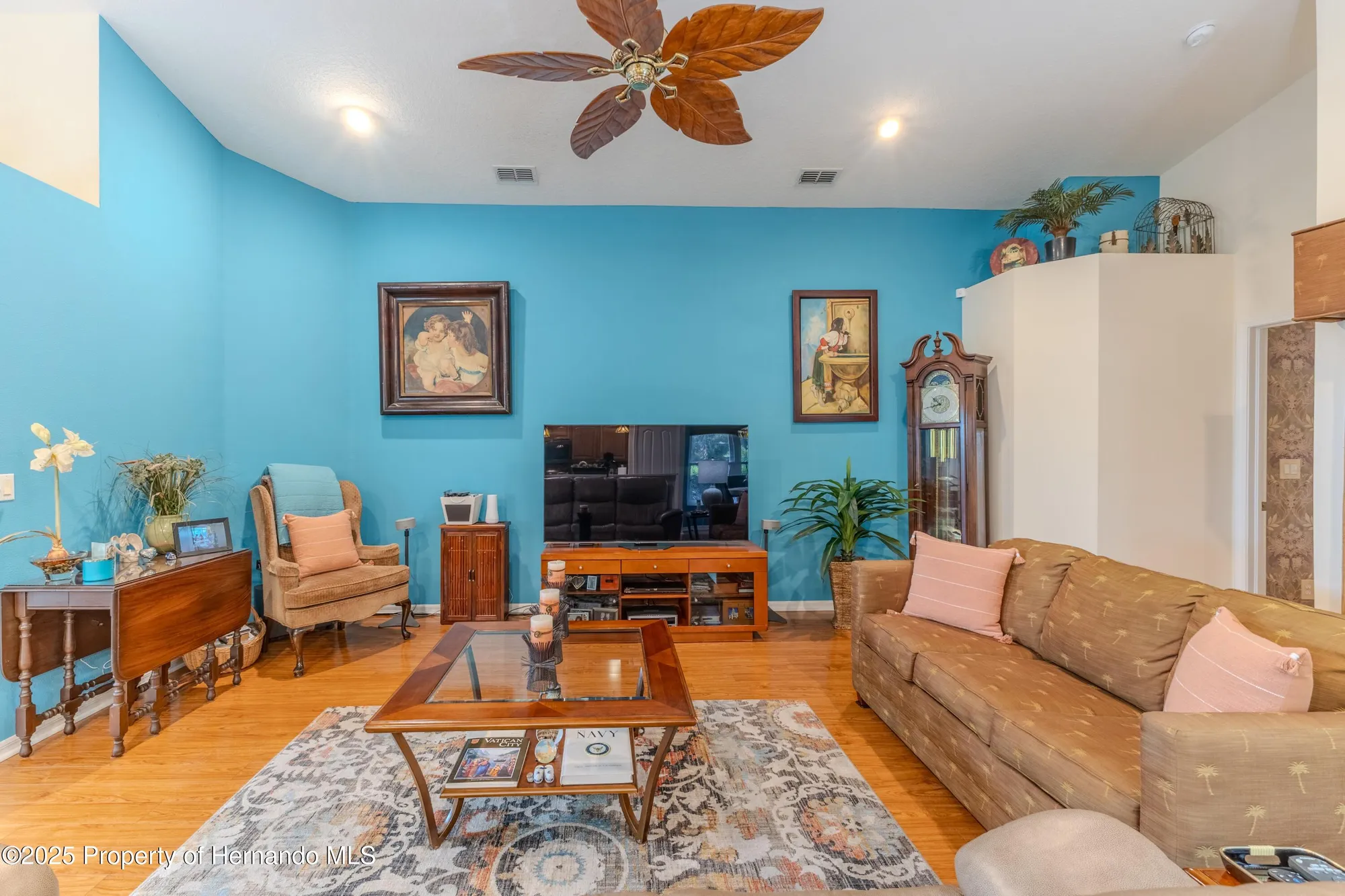 Property Slideshow image 15 of 50 | 11750 teapot ct, Spring Hill, FL, 34609