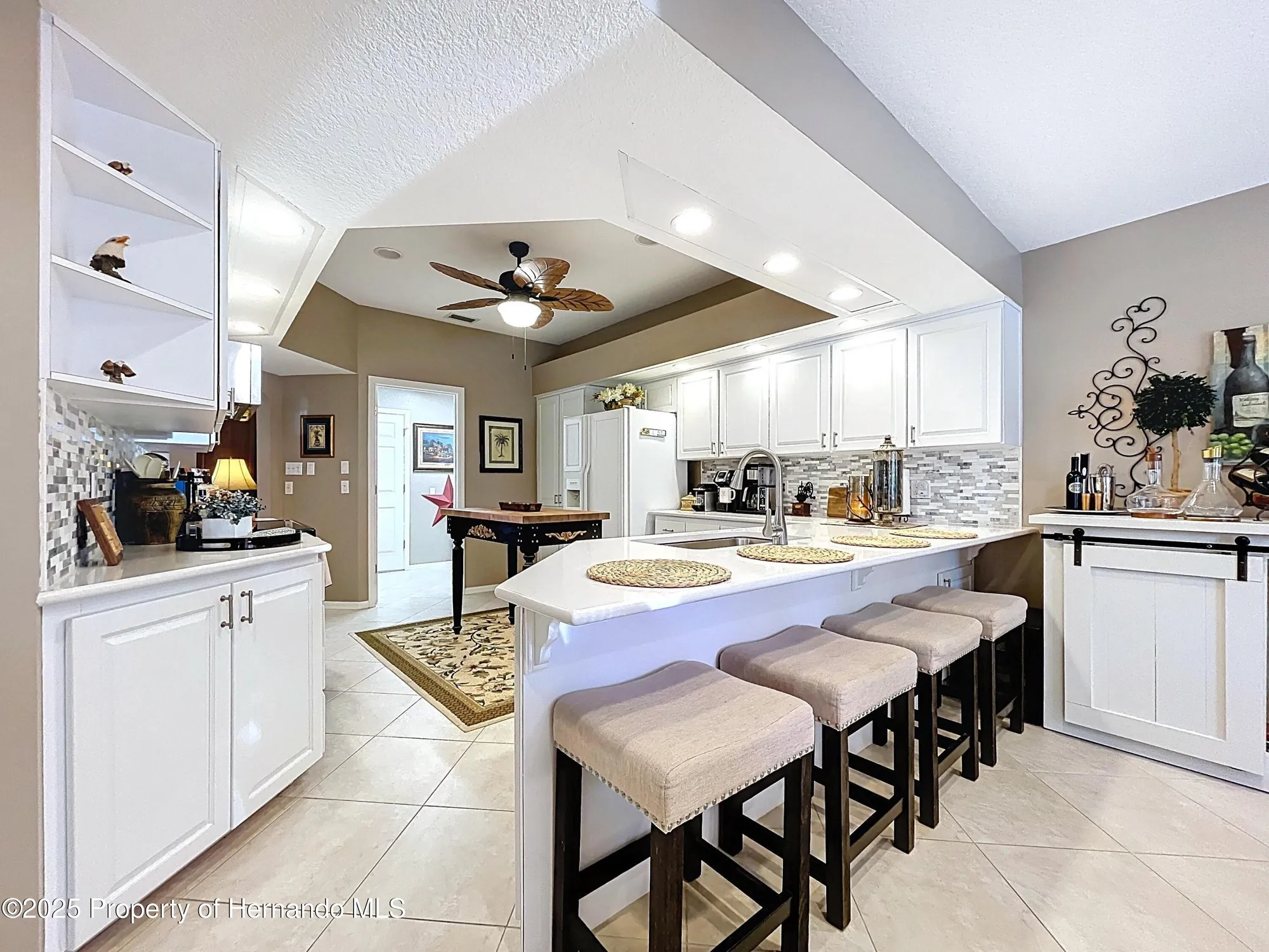 Property Slideshow image 21 of 73 | 8420 maybelle dr, Weeki Wachee, FL, 34613