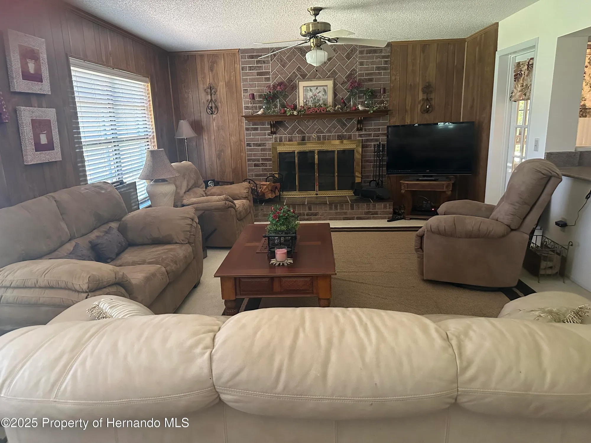 Property Slideshow image 8 of 50 | 2351 palm springs ct, Spring Hill, FL, 34606