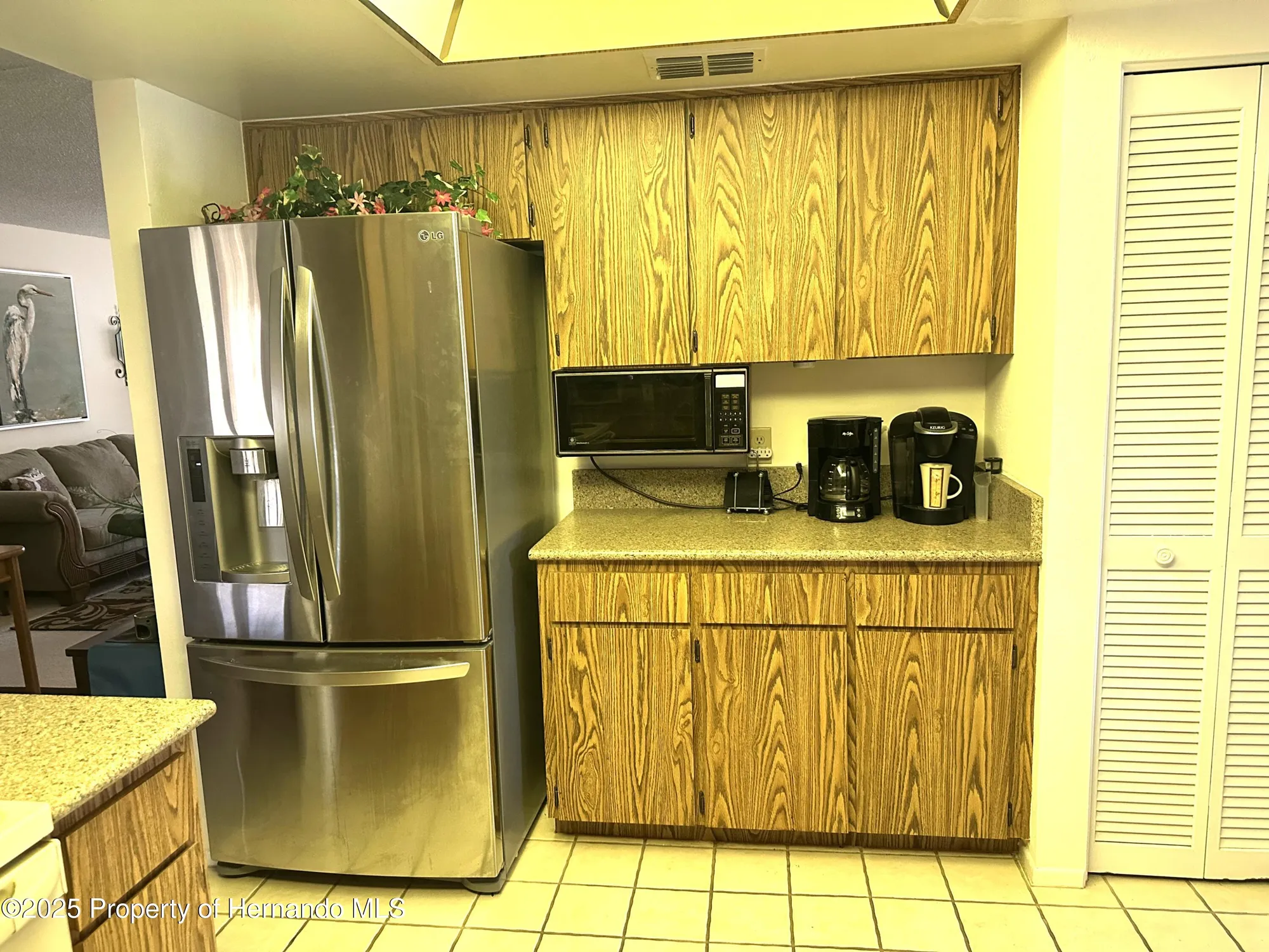 Property Slideshow image 16 of 50 | 2351 palm springs ct, Spring Hill, FL, 34606