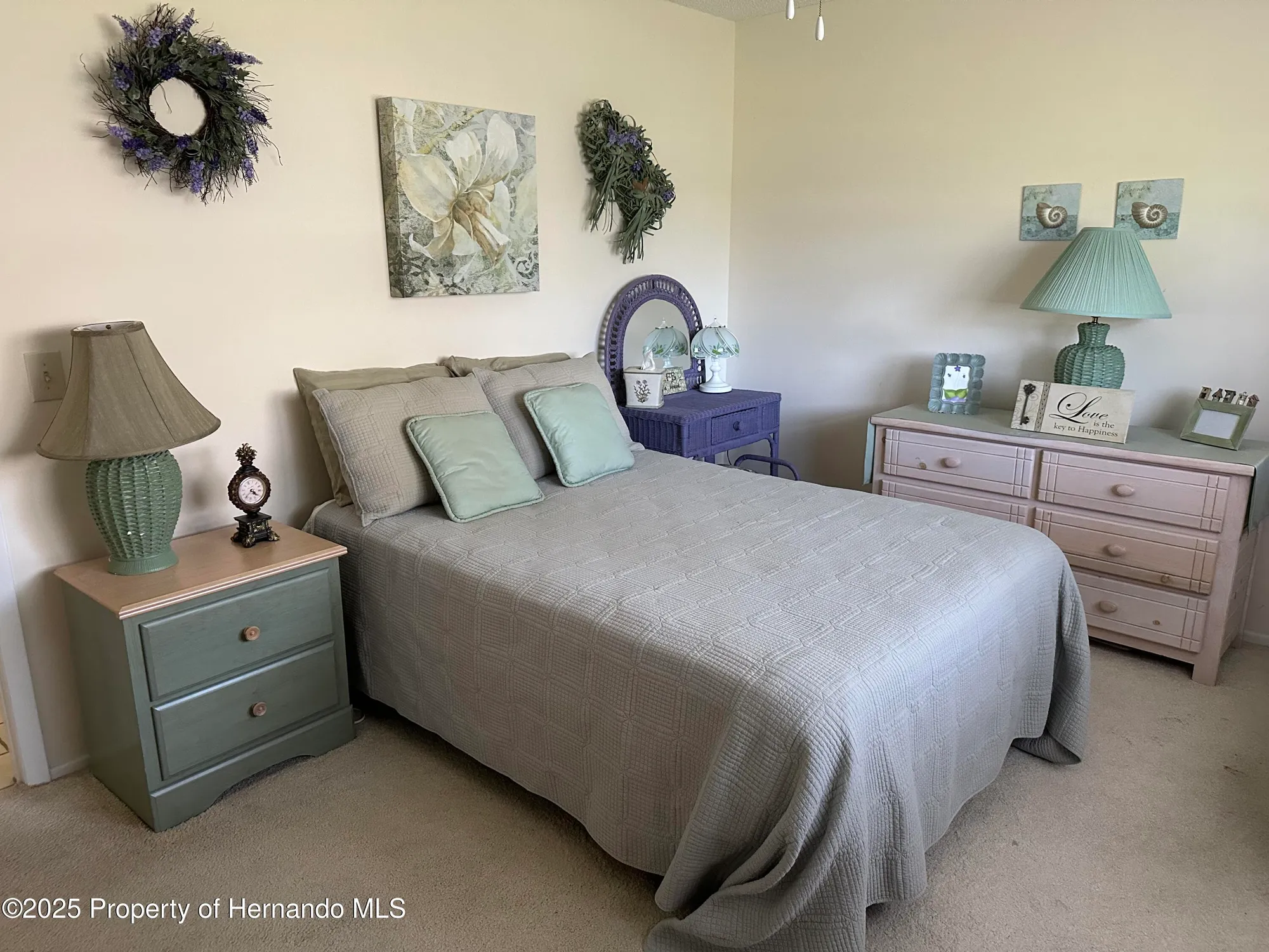 Property Slideshow image 24 of 50 | 2351 palm springs ct, Spring Hill, FL, 34606