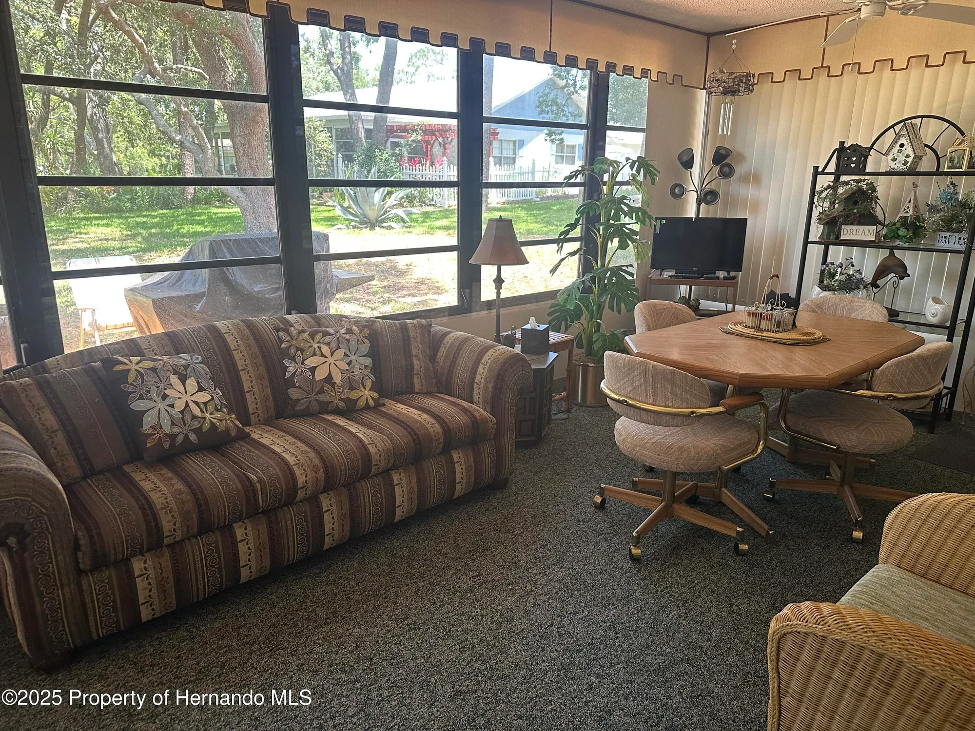 Property Slideshow image 28 of 50 | 2351 palm springs ct, Spring Hill, FL, 34606