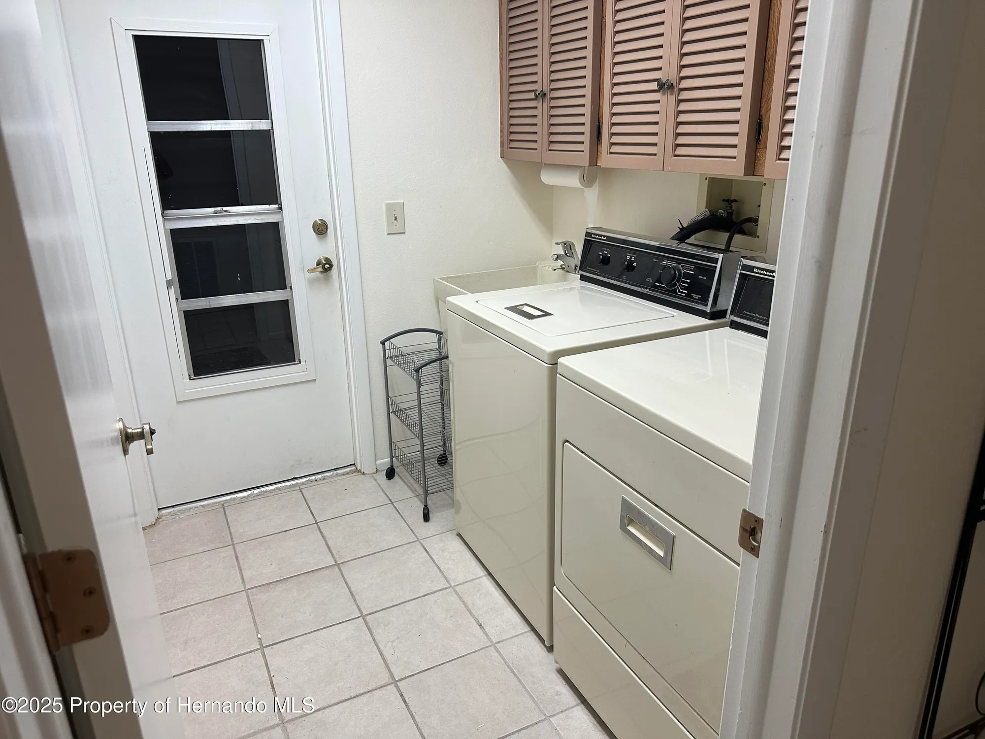 Property Slideshow image 33 of 50 | 2351 palm springs ct, Spring Hill, FL, 34606