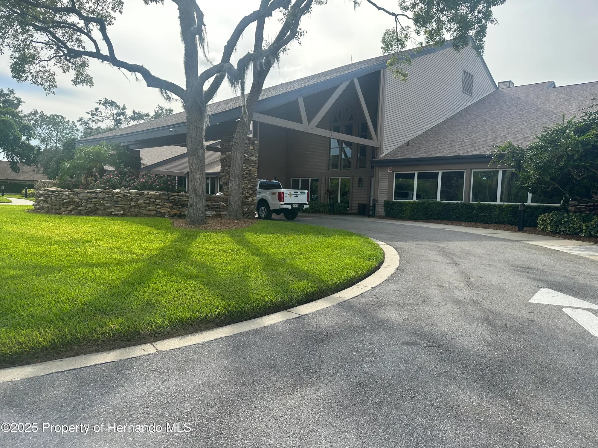 Property Slideshow image 45 of 50 | 2351 palm springs ct, Spring Hill, FL, 34606