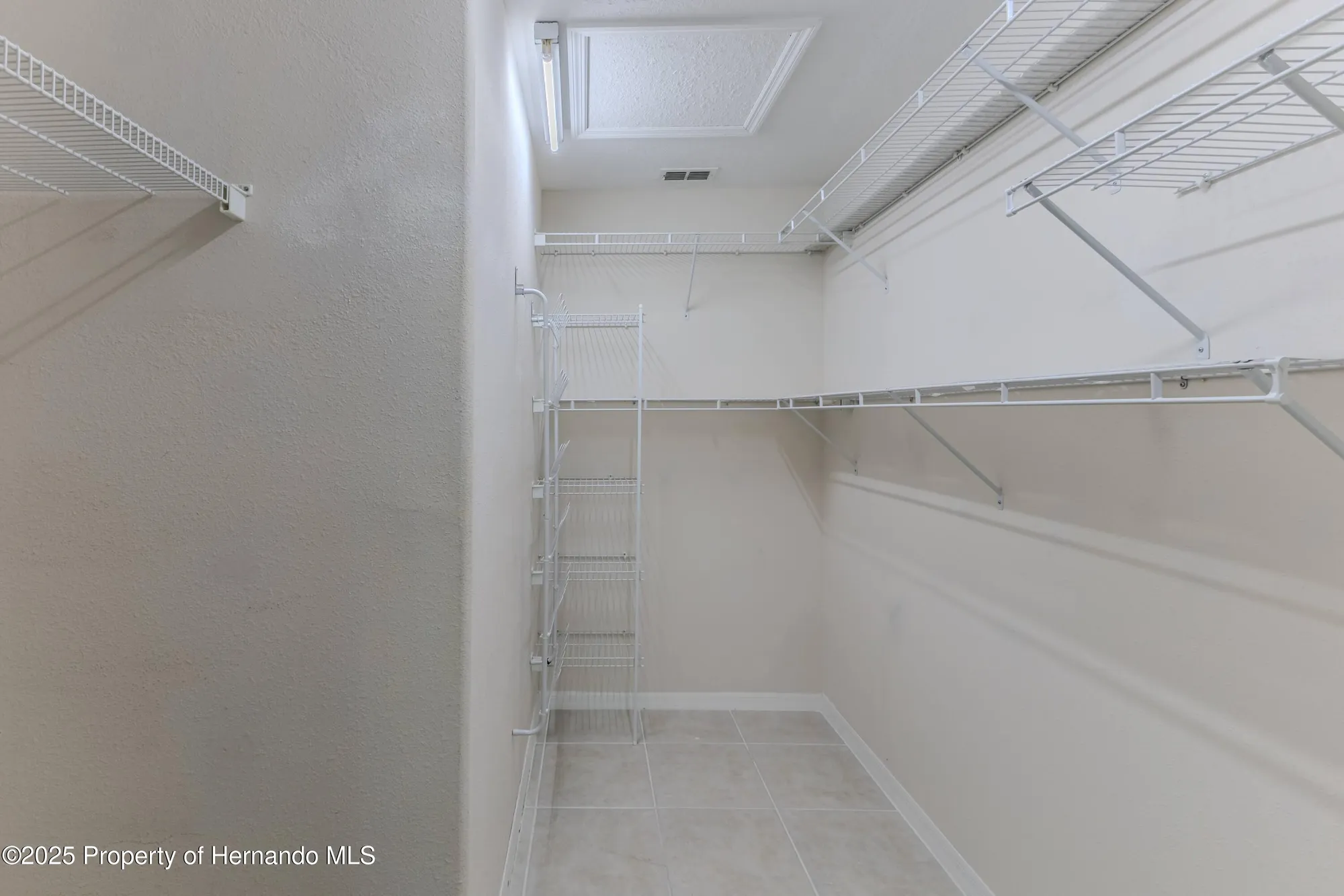 Property Slideshow image 36 of 49 | 11330 leeds dr, Spring Hill, FL, 34609