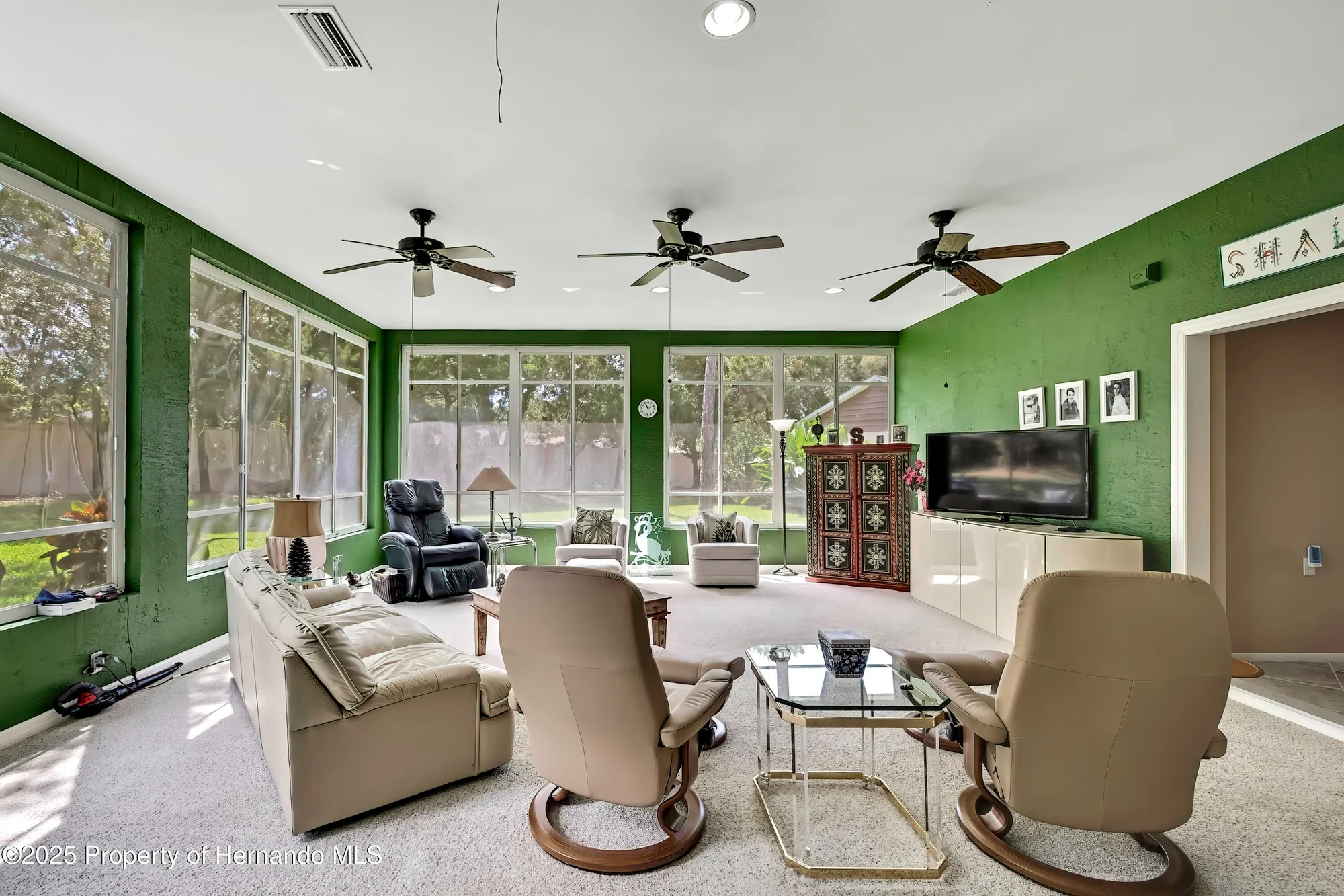 Property Slideshow image 17 of 44 | 3140 quail hollow ct, Spring Hill, FL, 34606