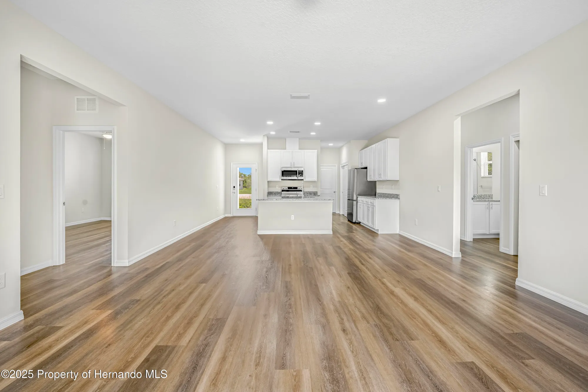 Property Slideshow image 12 of 75 | 9322 seve ct, Weeki Wachee, FL, 34613