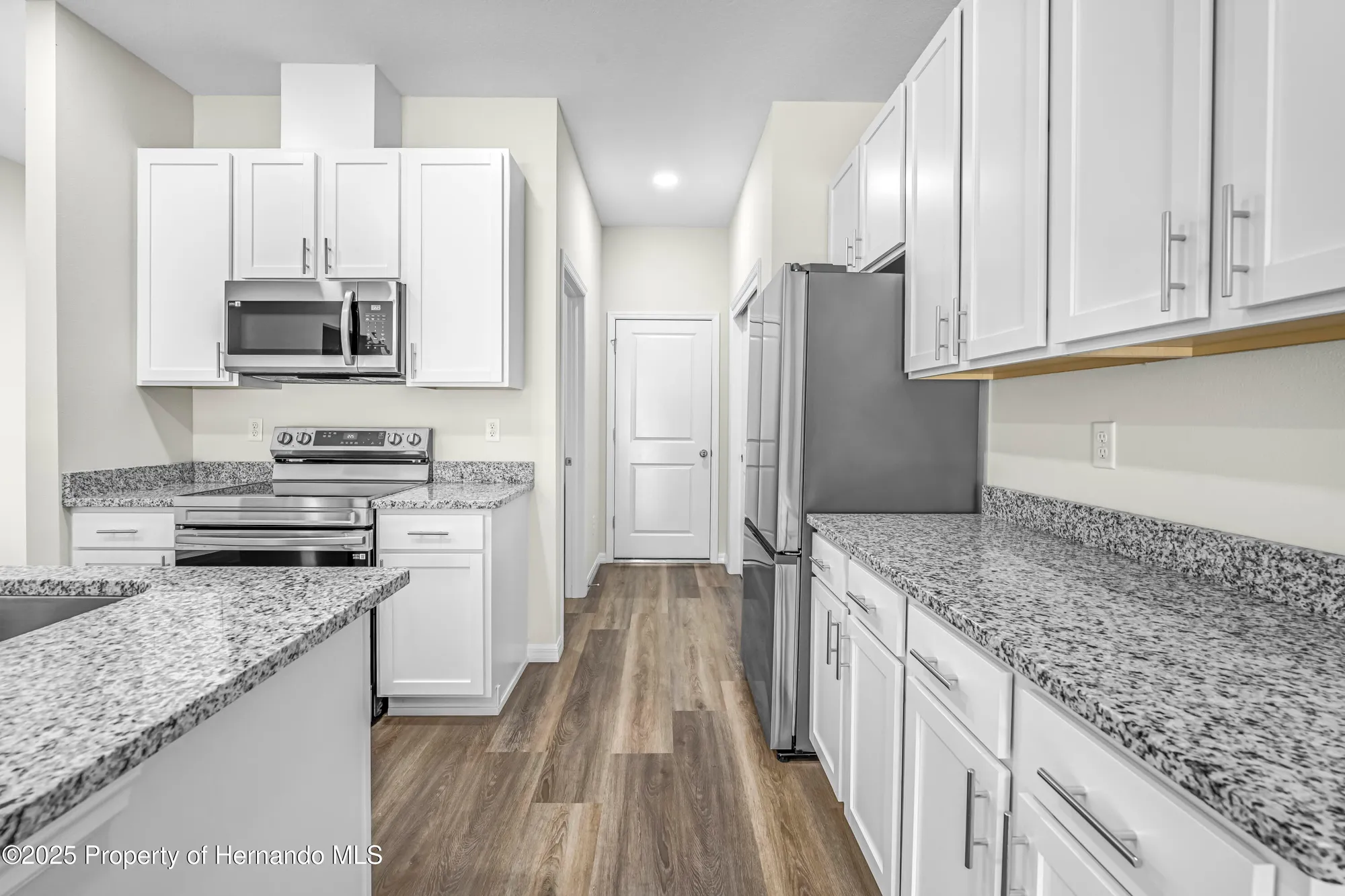 Property Slideshow image 16 of 75 | 9322 seve ct, Weeki Wachee, FL, 34613