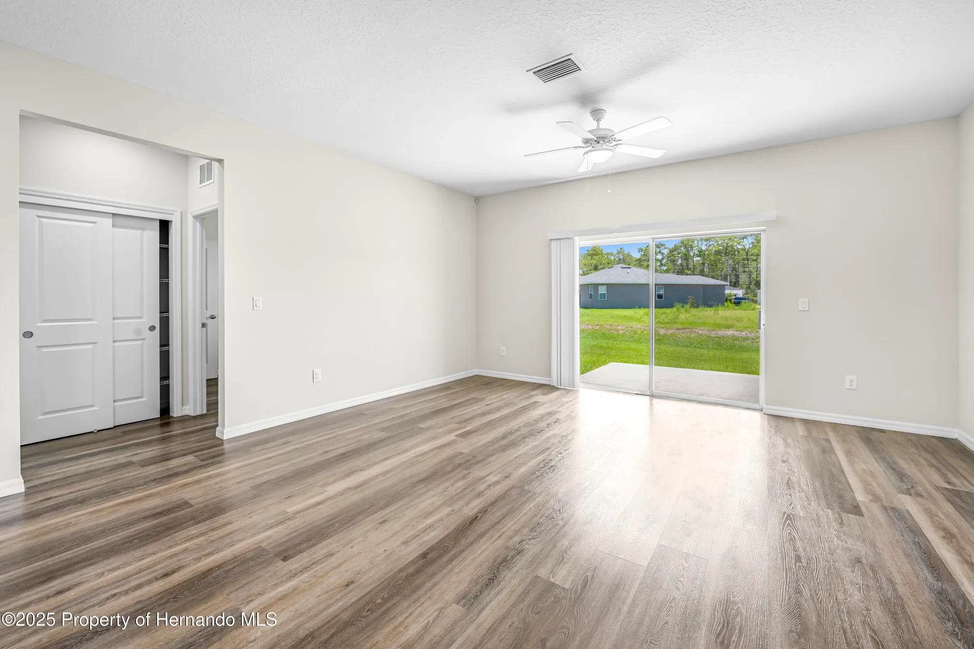 Property Slideshow image 22 of 75 | 9322 seve ct, Weeki Wachee, FL, 34613