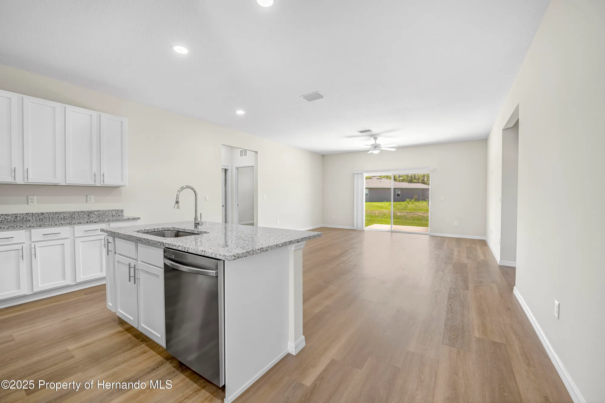 Property Slideshow image 6 of 75 | 9322 seve ct, Weeki Wachee, FL, 34613