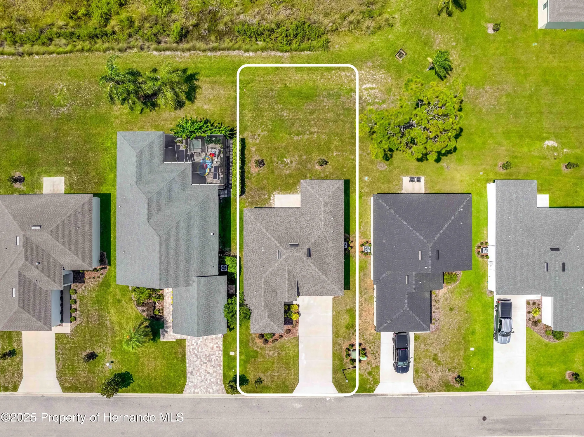 Property Slideshow image 3 of 79 | 9081 wade st, Weeki Wachee, FL, 34613