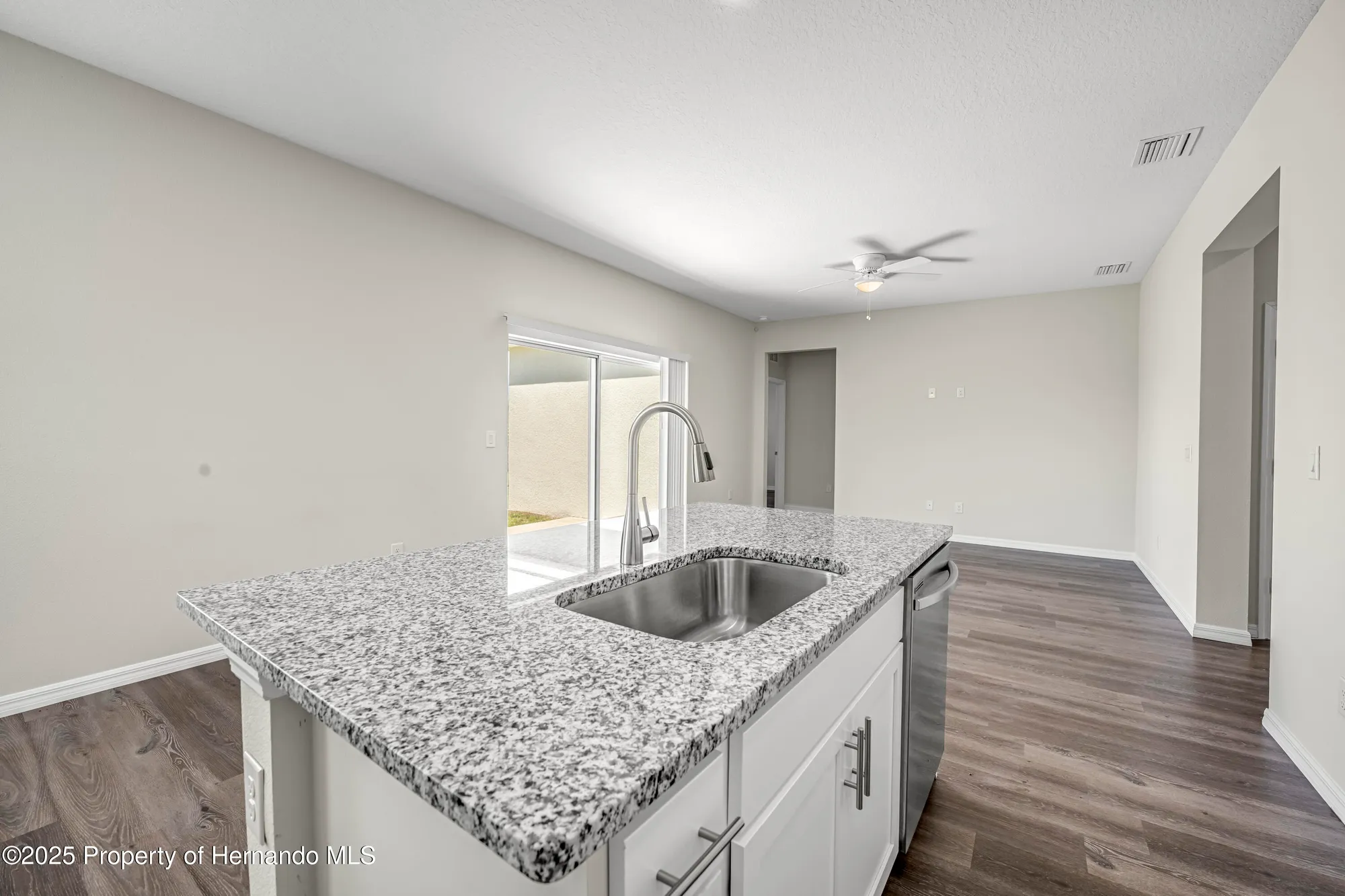 Property Slideshow image 16 of 79 | 9081 wade st, Weeki Wachee, FL, 34613