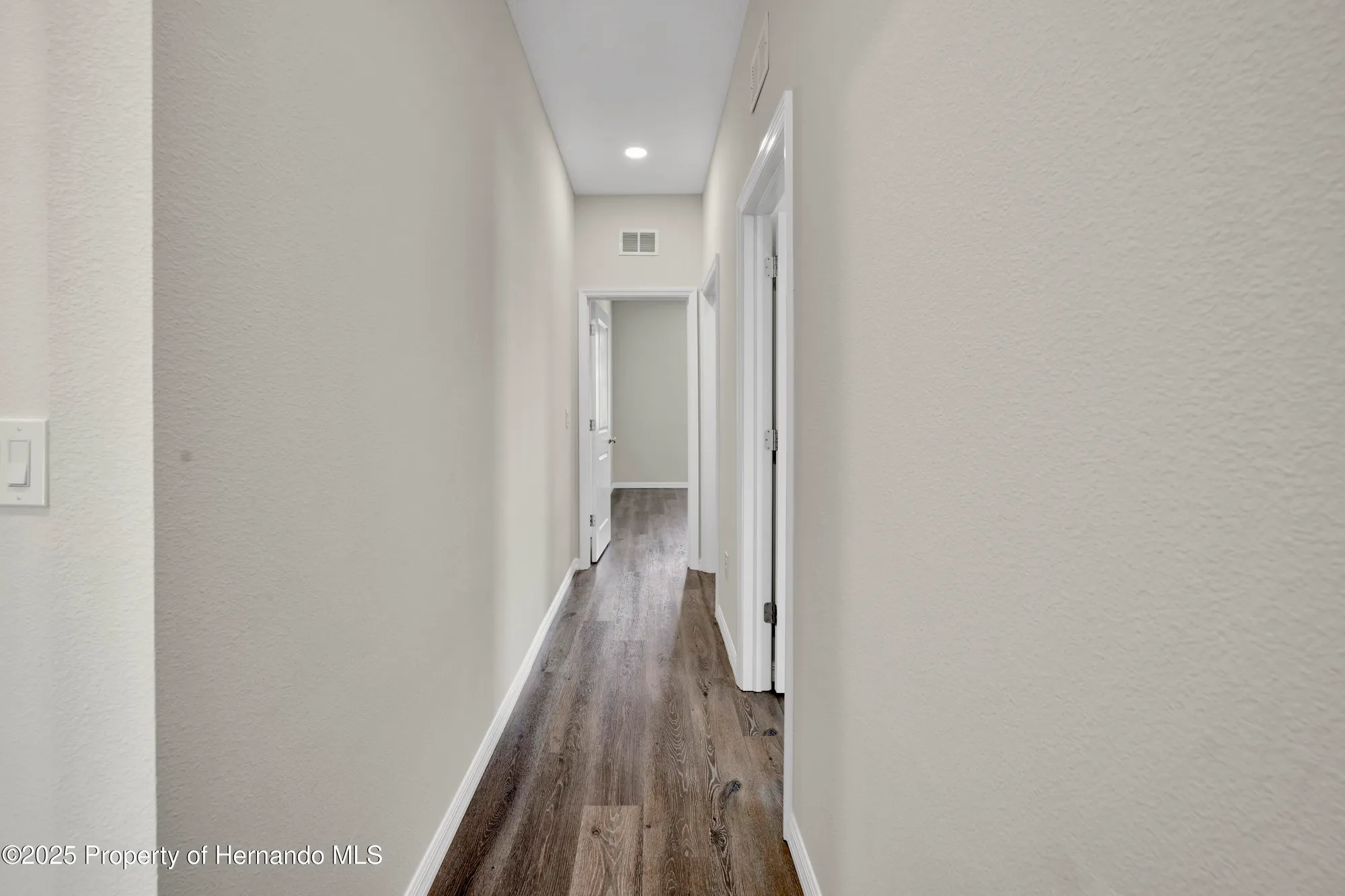 Property Slideshow image 33 of 79 | 9081 wade st, Weeki Wachee, FL, 34613