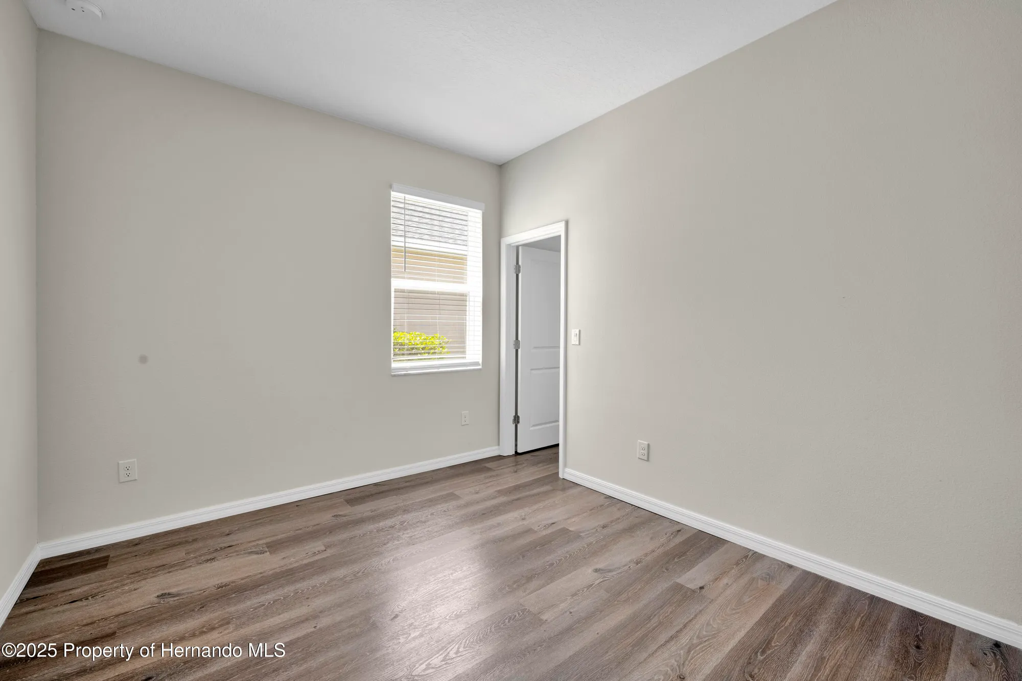 Property Slideshow image 34 of 79 | 9081 wade st, Weeki Wachee, FL, 34613