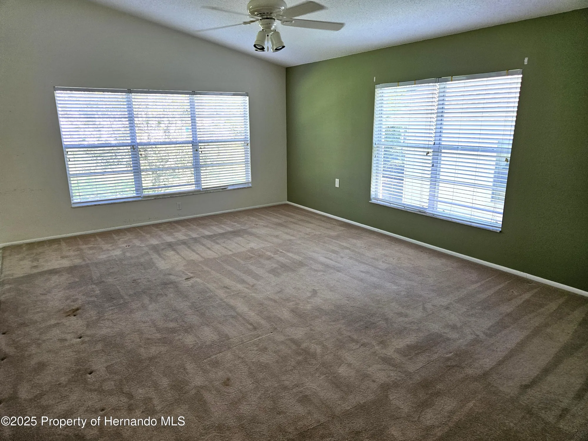 Property Slideshow image 15 of 16 | 2163 terrace view ln, Spring Hill, FL, 34606