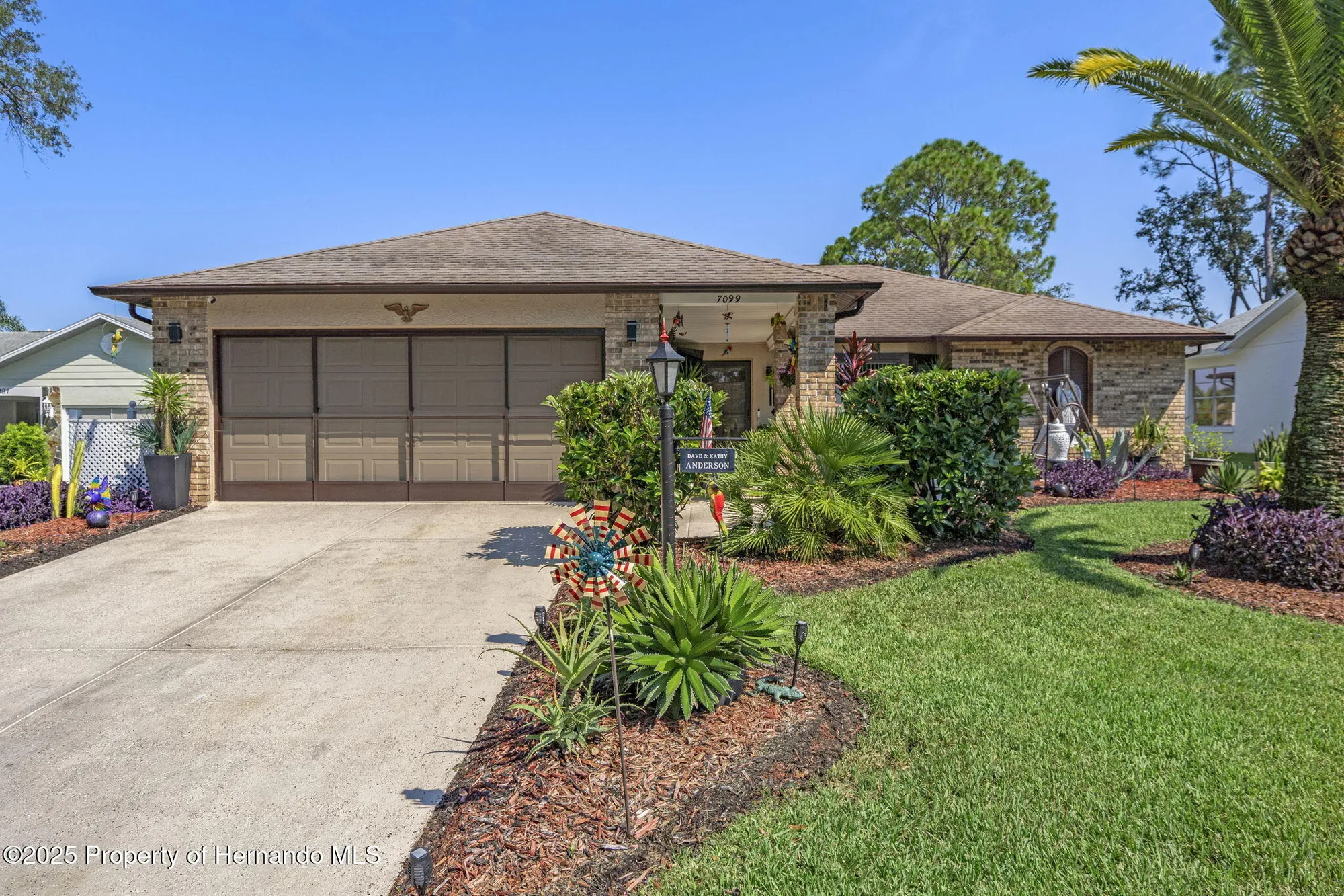 Property Slideshow image 1 of 68 | 7099 pond view ct, Spring Hill, FL, 34606