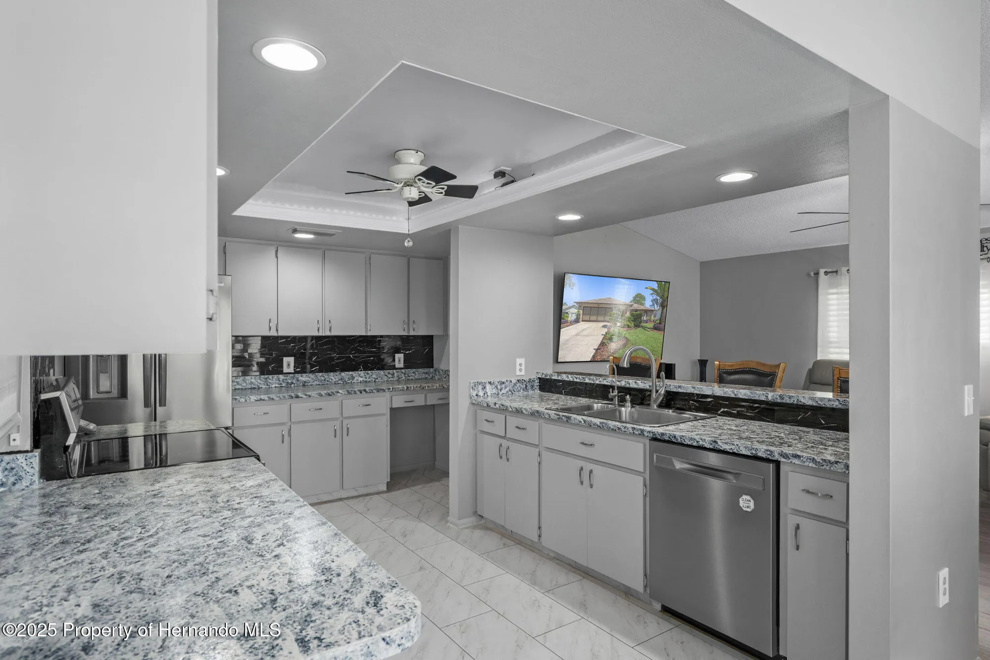 Property Slideshow image 10 of 68 | 7099 pond view ct, Spring Hill, FL, 34606