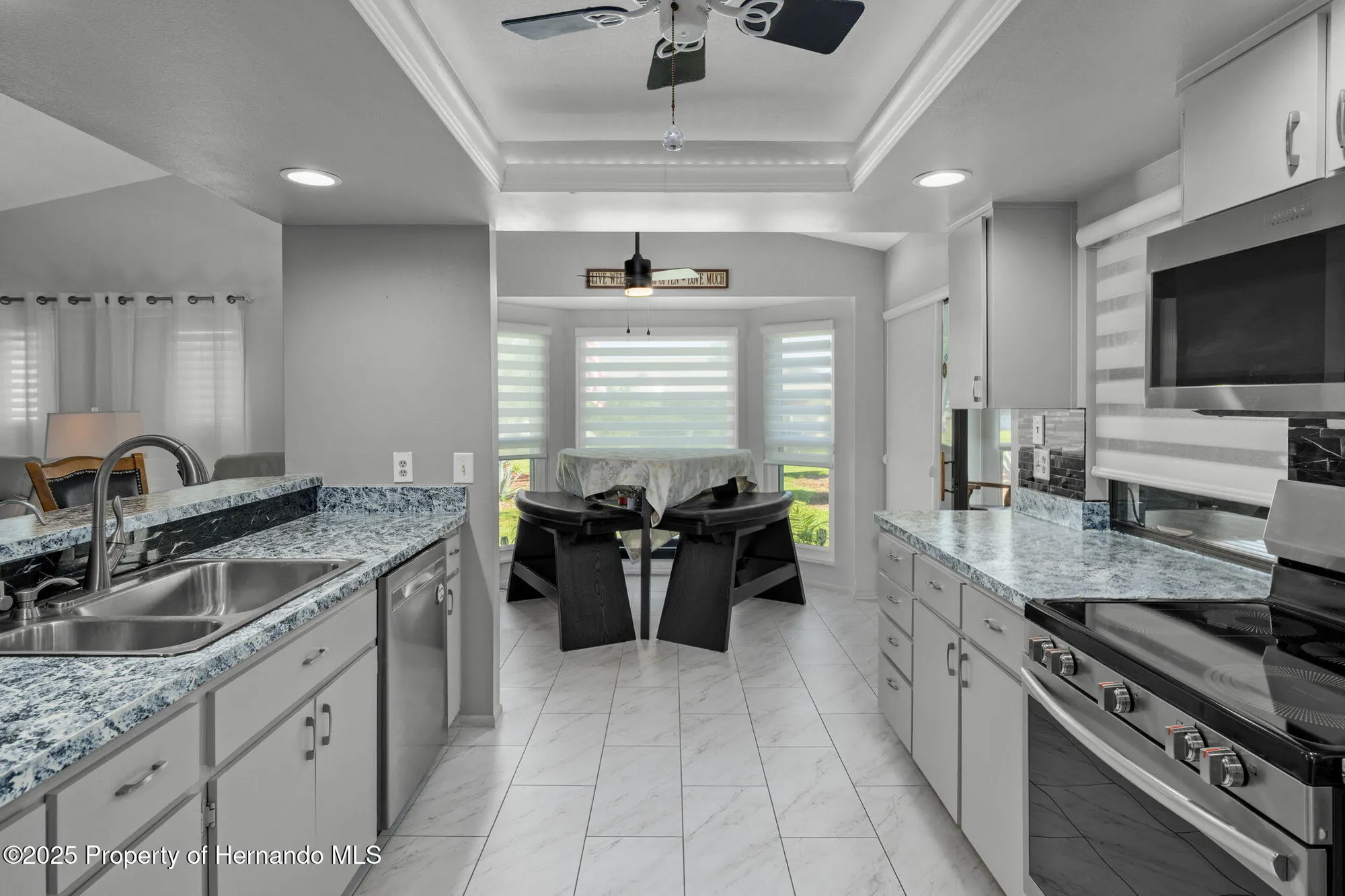 Property Slideshow image 13 of 68 | 7099 pond view ct, Spring Hill, FL, 34606