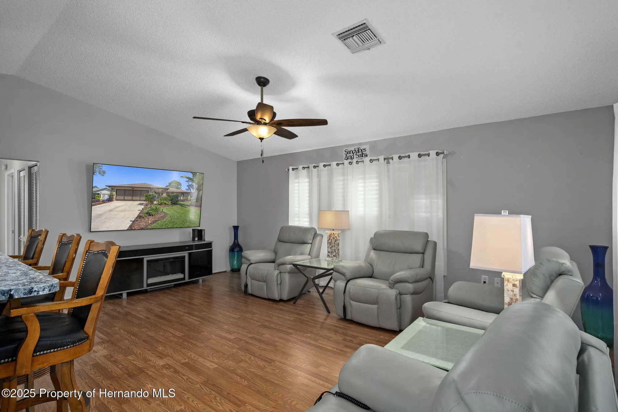 Property Slideshow image 18 of 68 | 7099 pond view ct, Spring Hill, FL, 34606