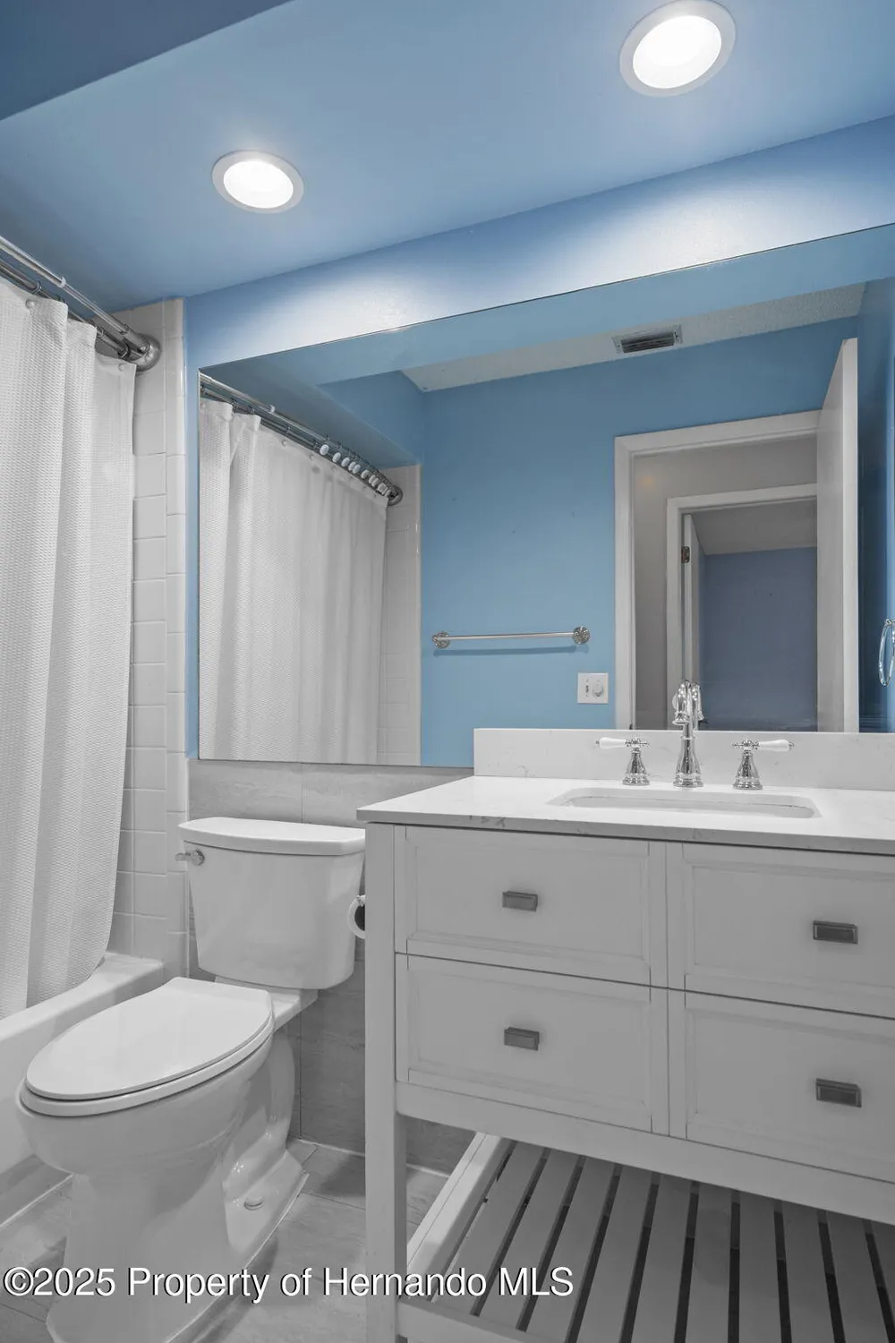 Property Slideshow image 31 of 68 | 7099 pond view ct, Spring Hill, FL, 34606