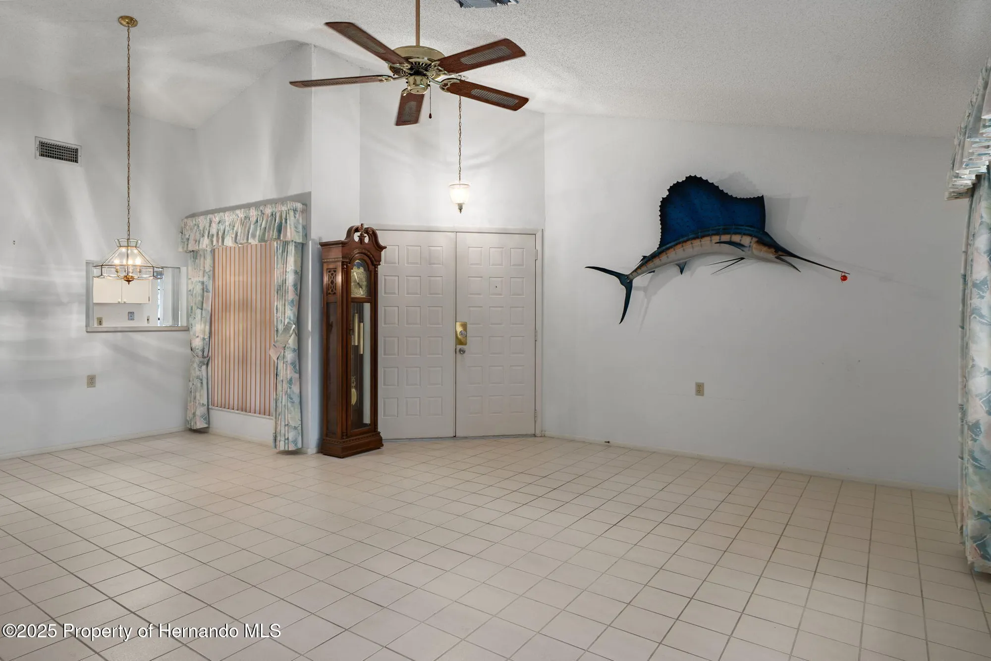 Property Slideshow image 10 of 88 | 6736 oak cluster cir, Spring Hill, FL, 34606