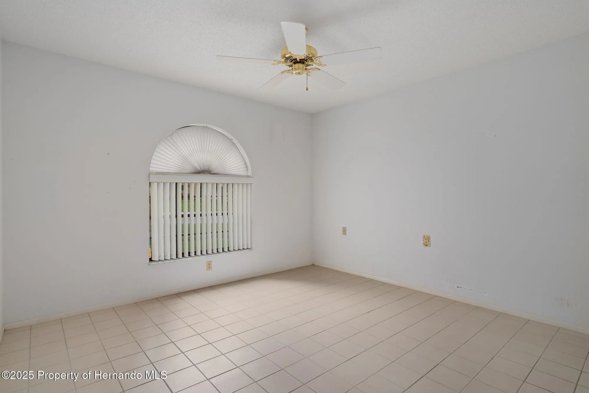 Property Slideshow image 22 of 88 | 6736 oak cluster cir, Spring Hill, FL, 34606