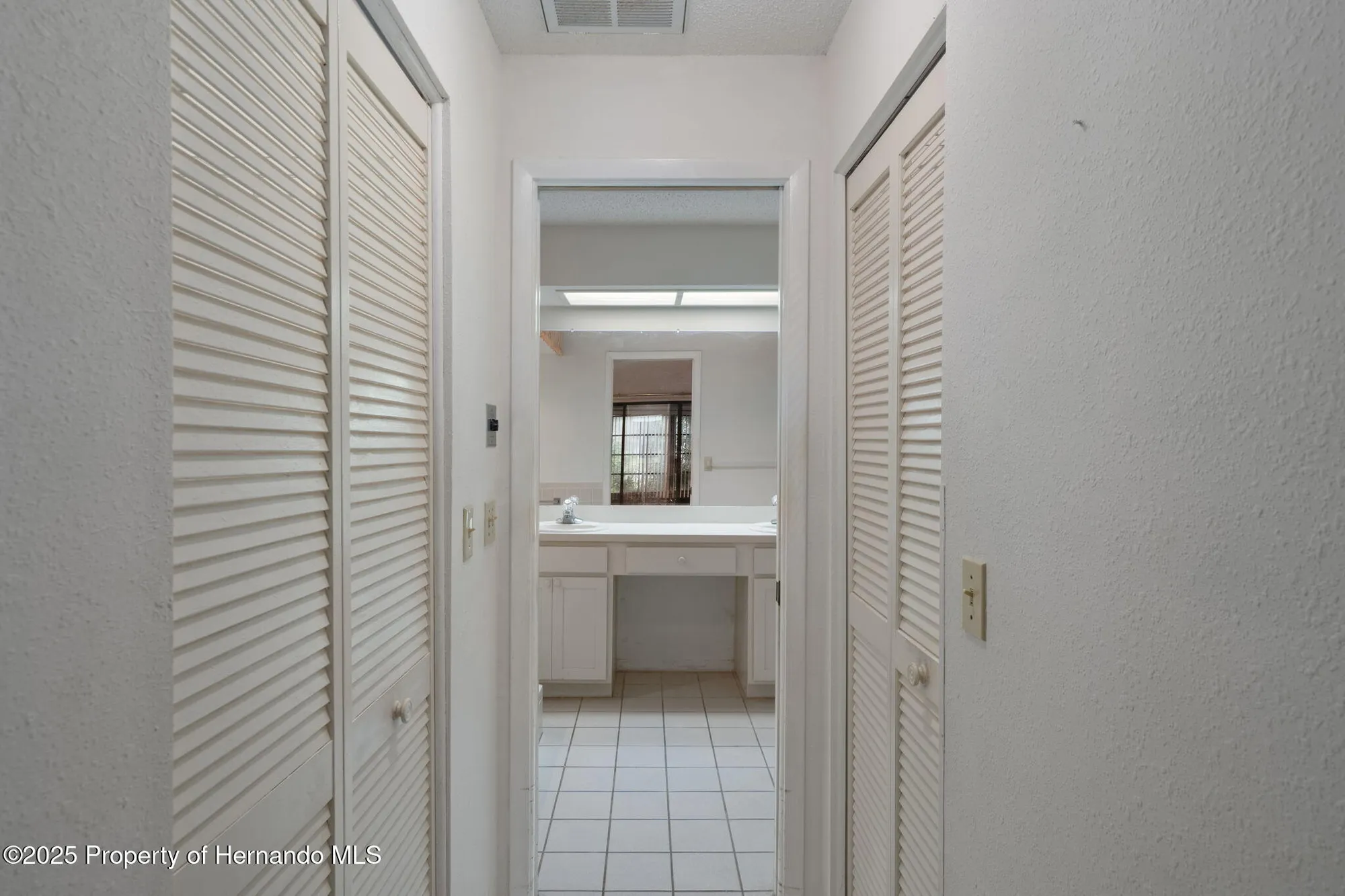 Property Slideshow image 27 of 88 | 6736 oak cluster cir, Spring Hill, FL, 34606