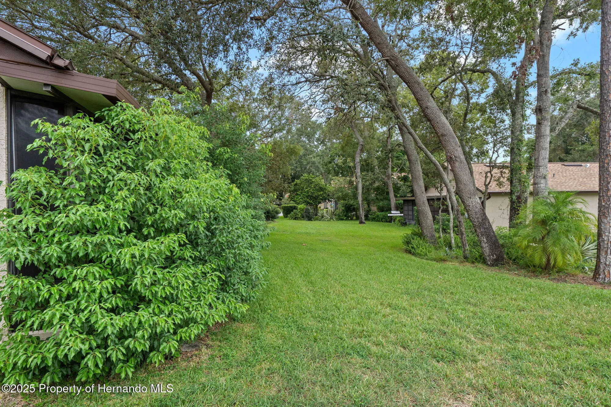 Property Slideshow image 37 of 88 | 6736 oak cluster cir, Spring Hill, FL, 34606