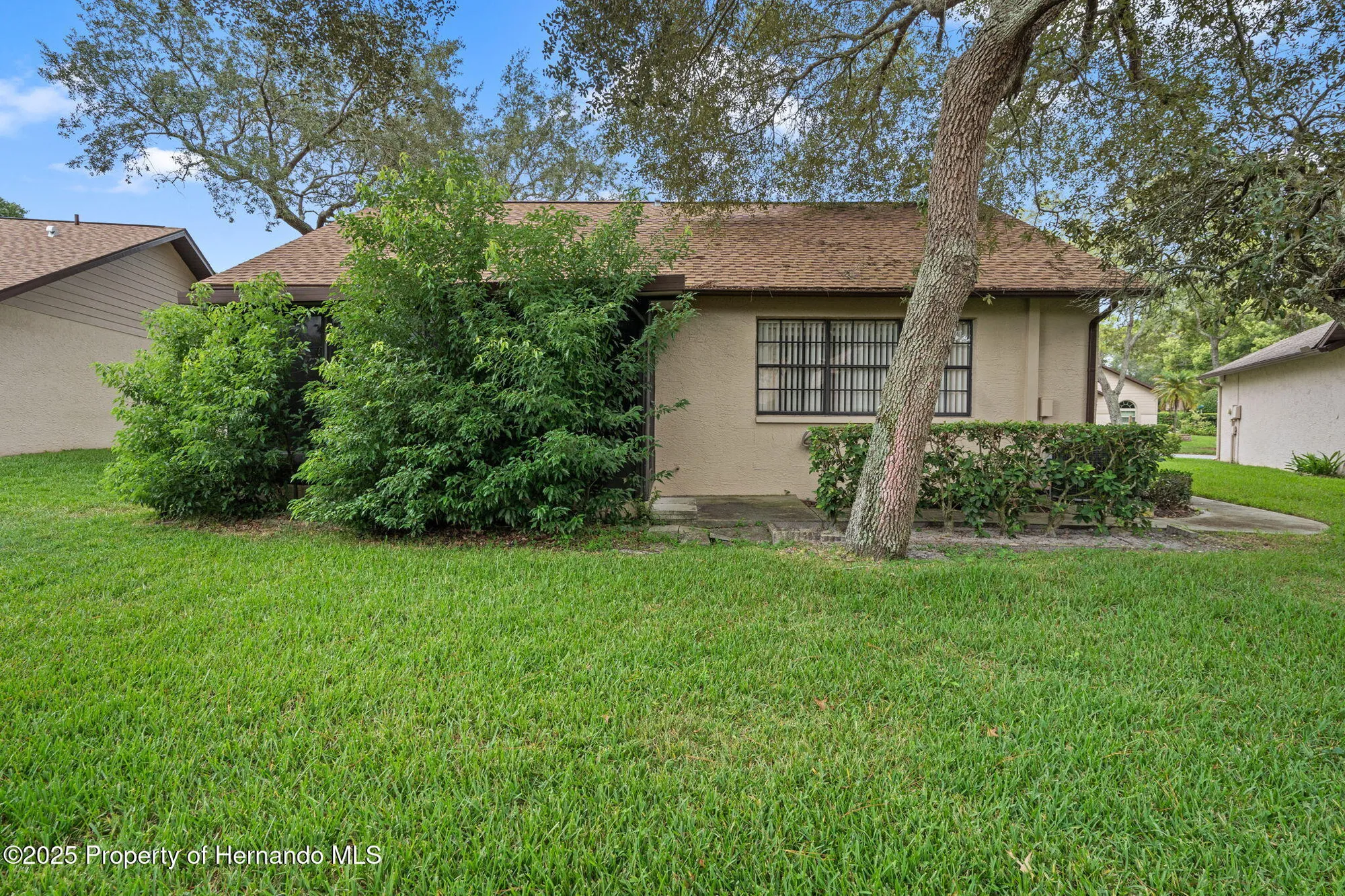 Property Slideshow image 40 of 88 | 6736 oak cluster cir, Spring Hill, FL, 34606
