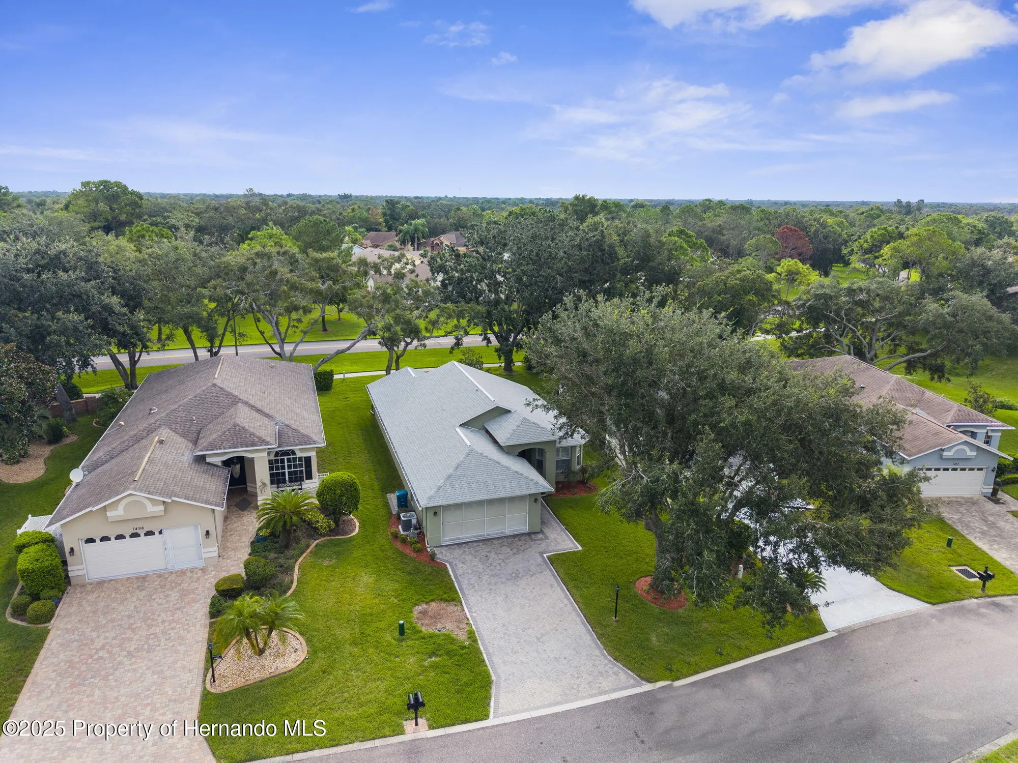 Property Slideshow image 1 of 31 | 7490 bridgewater ln, Spring Hill, FL, 34606