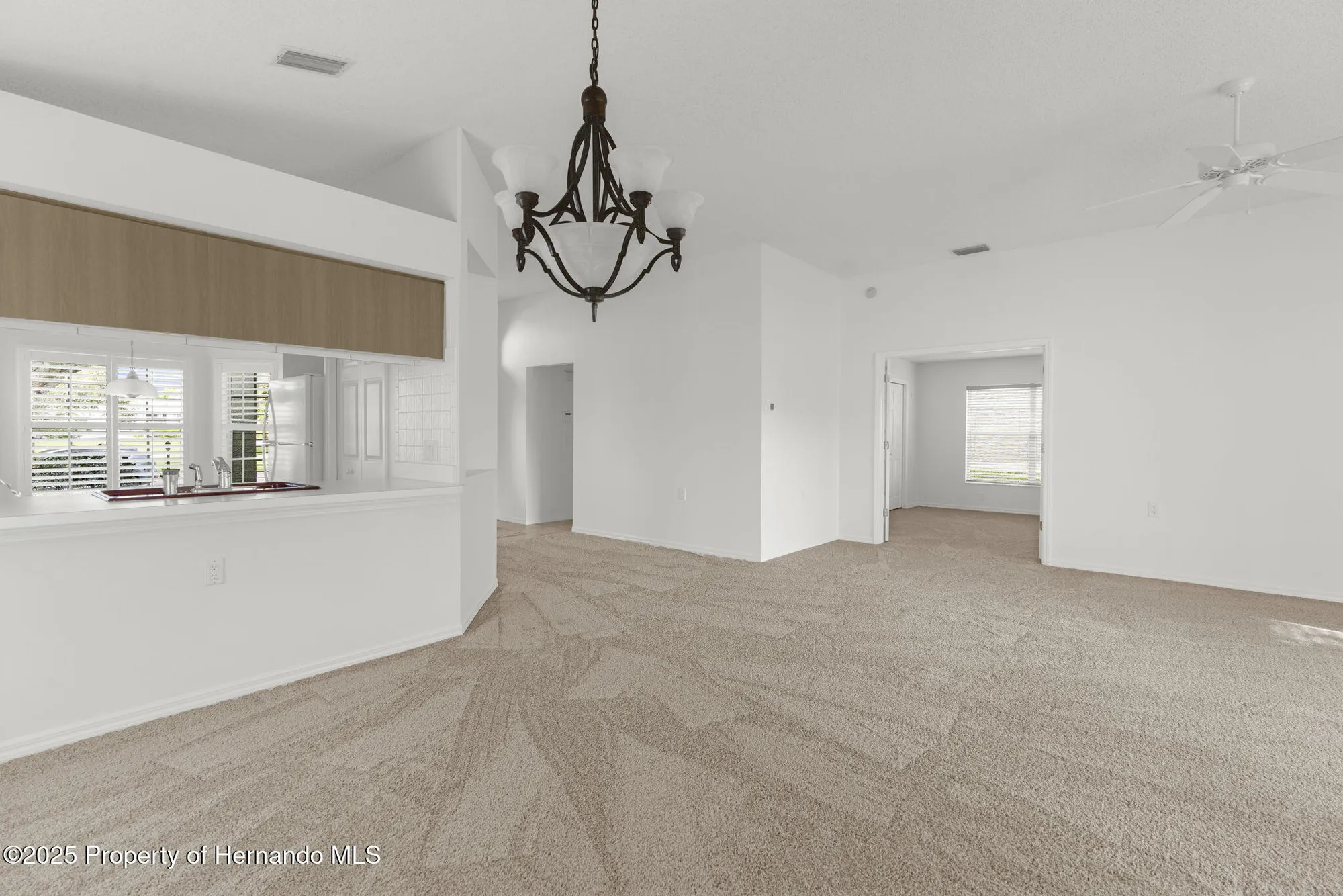 Property Slideshow image 8 of 31 | 7490 bridgewater ln, Spring Hill, FL, 34606