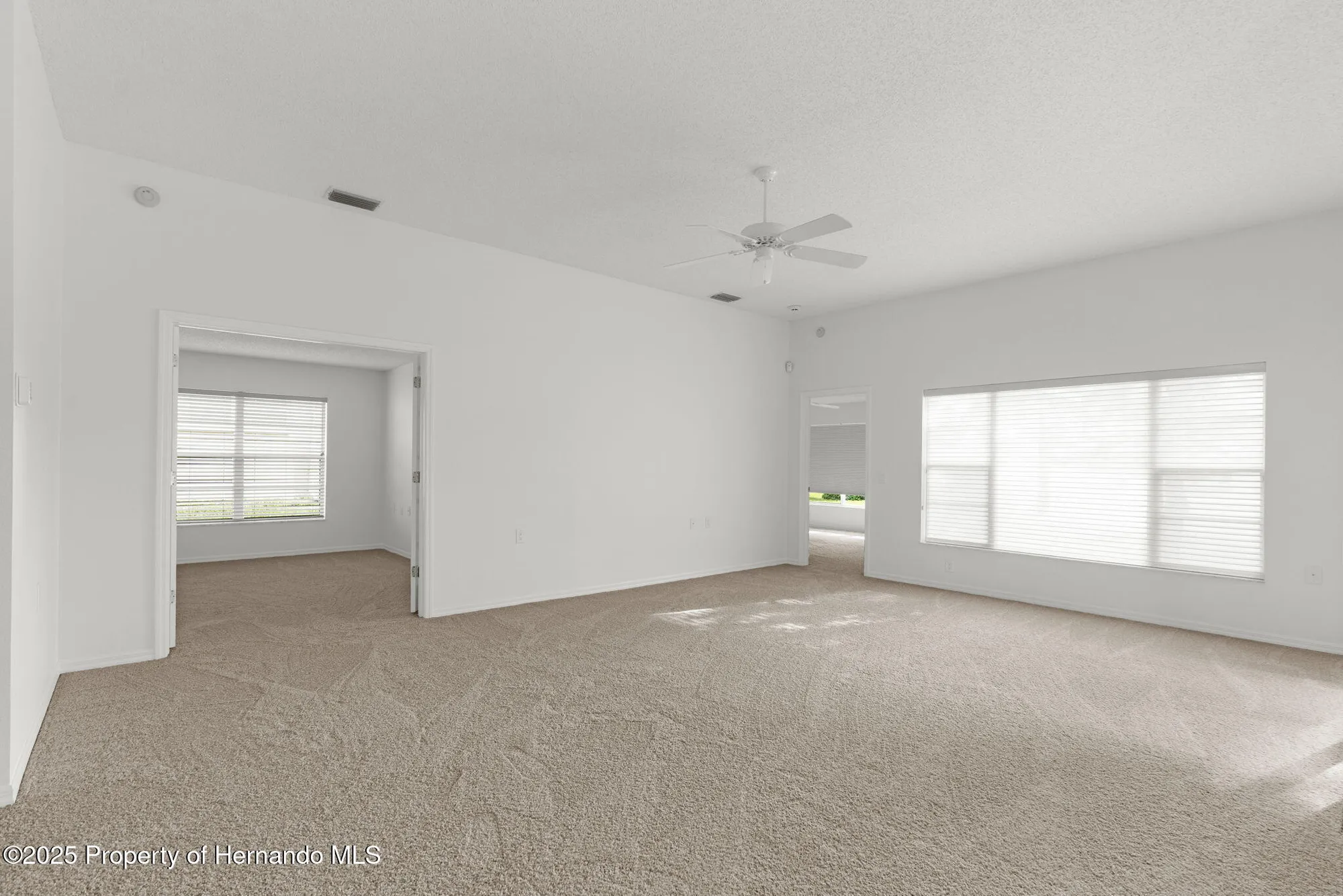 Property Slideshow image 11 of 31 | 7490 bridgewater ln, Spring Hill, FL, 34606
